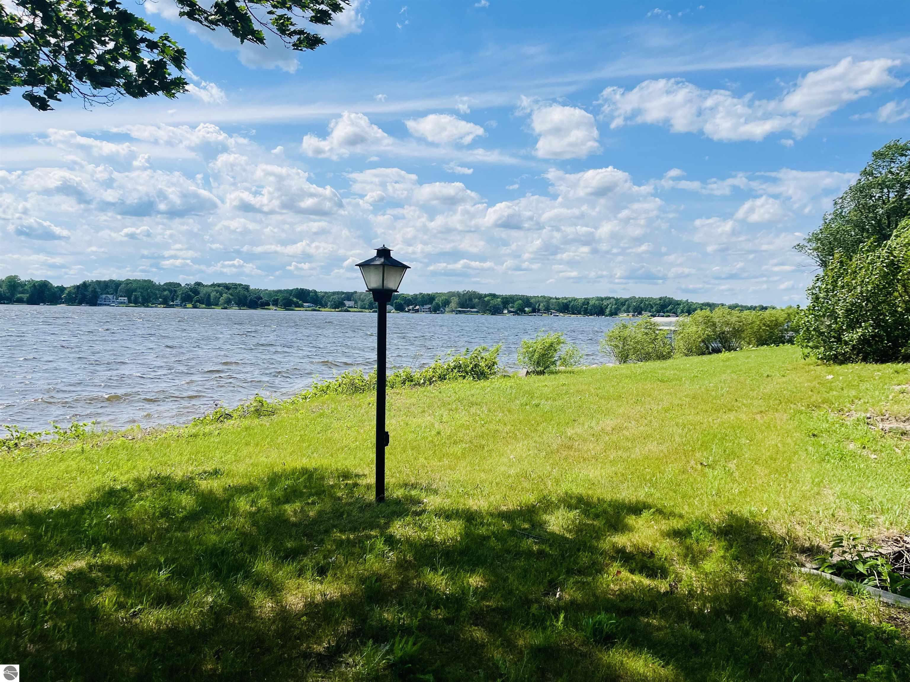 1084 Clubhouse Drive, Lake Isabella, MI 48893 — Photo 21