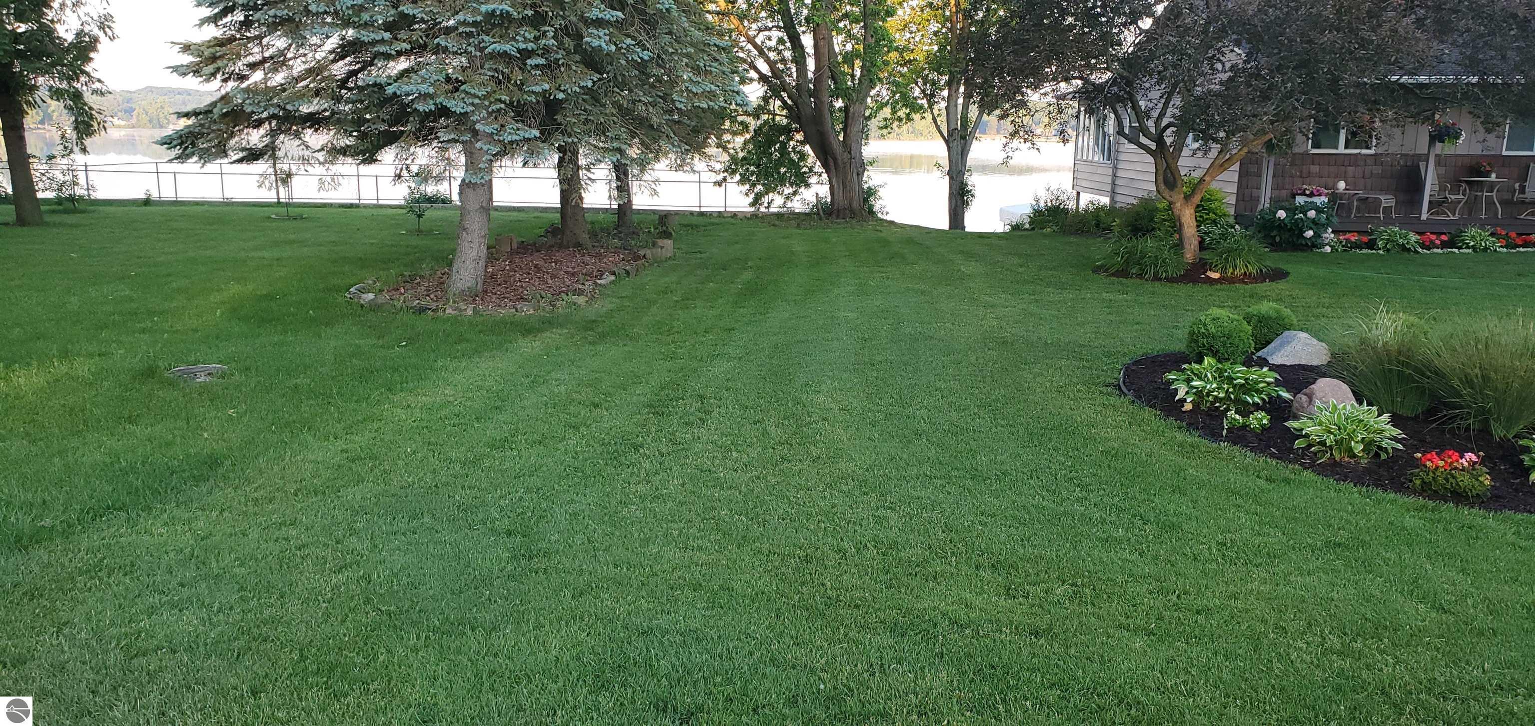 1084 Clubhouse Drive, Lake Isabella, MI 48893 — Photo 24