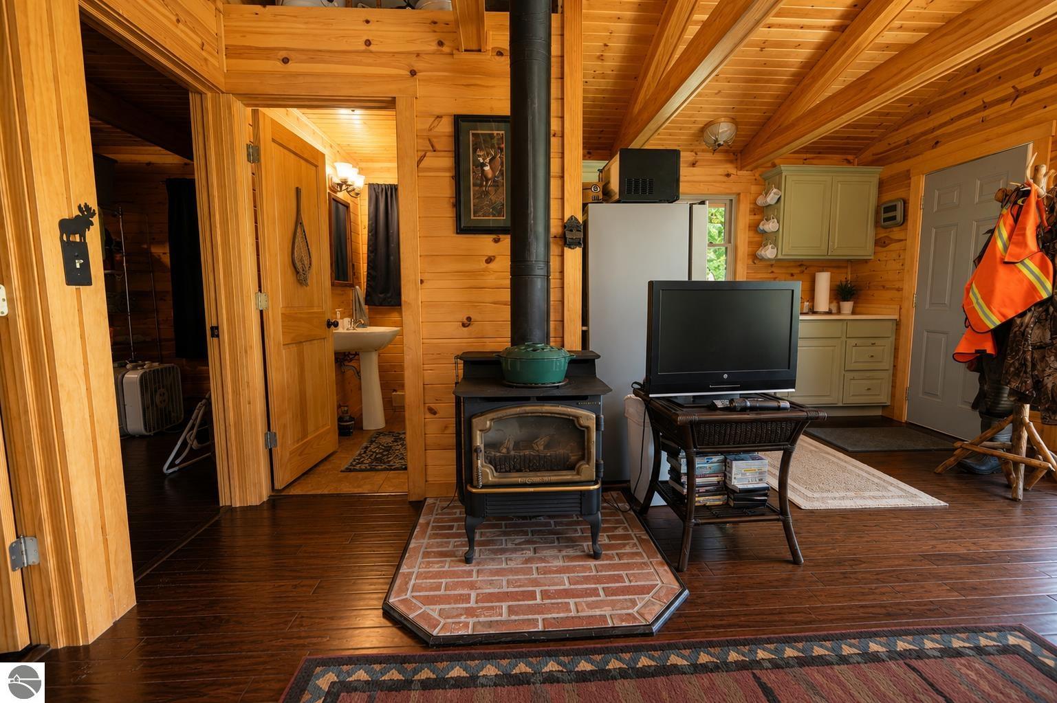 4993 Little River Road, Manistee, MI 49660 — Photo 59