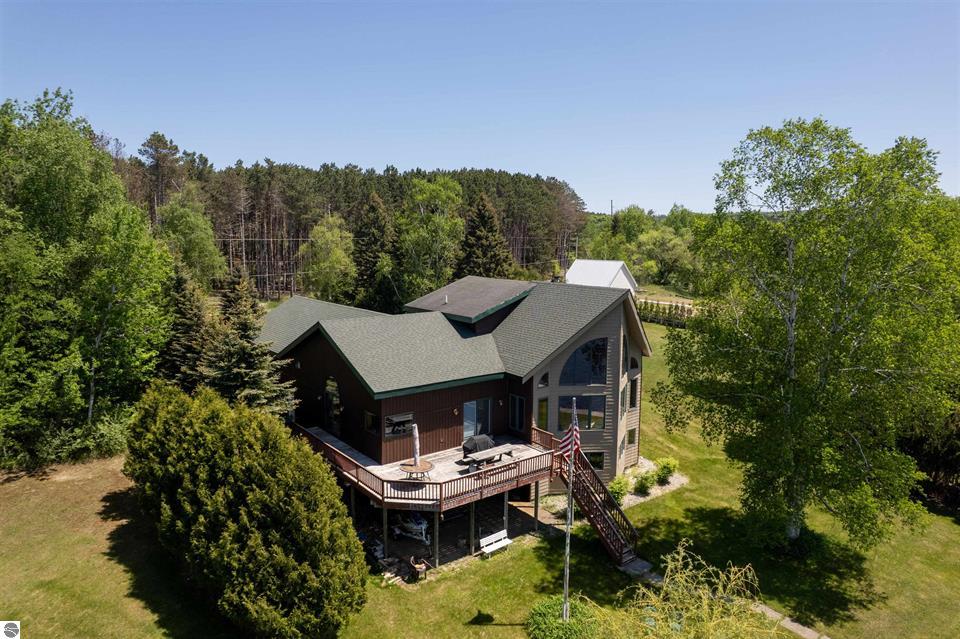 345 N Twin Pines Drive on Lake Leelanau