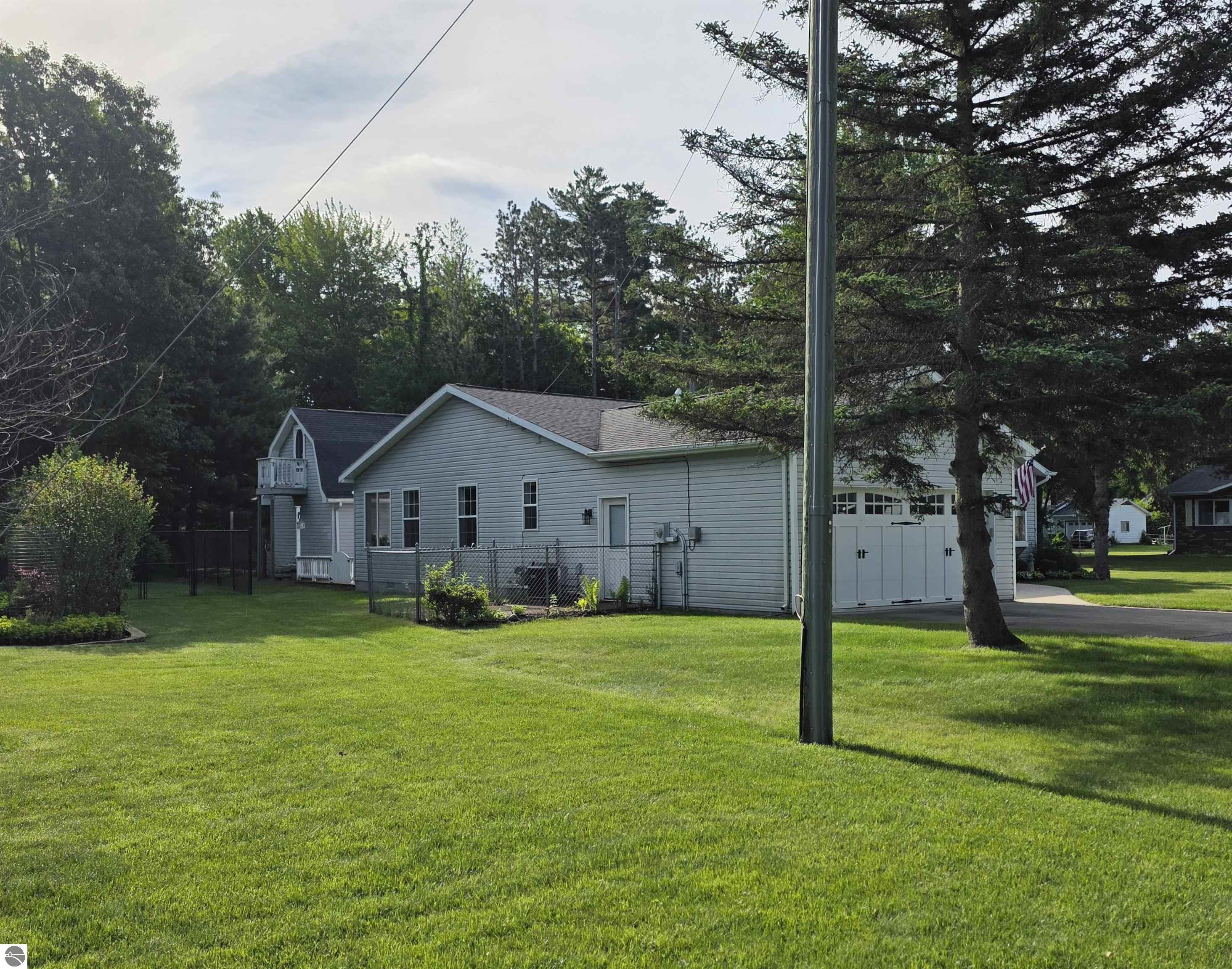 606 Alice Street, East Tawas, MI 48730 — Photo 94