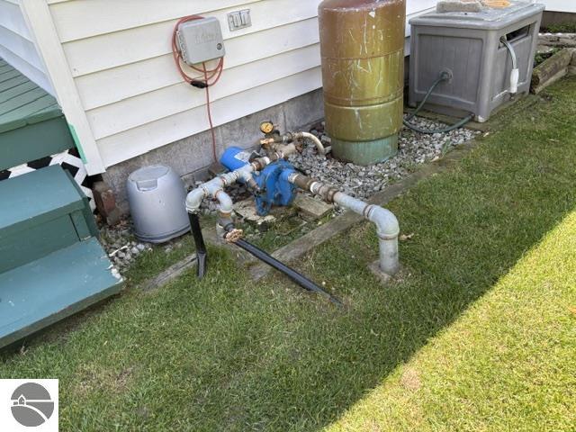 516 Locke Street, East Tawas, MI 48730 — Photo 34