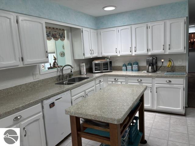 516 Locke Street, East Tawas, MI 48730 — Photo 7