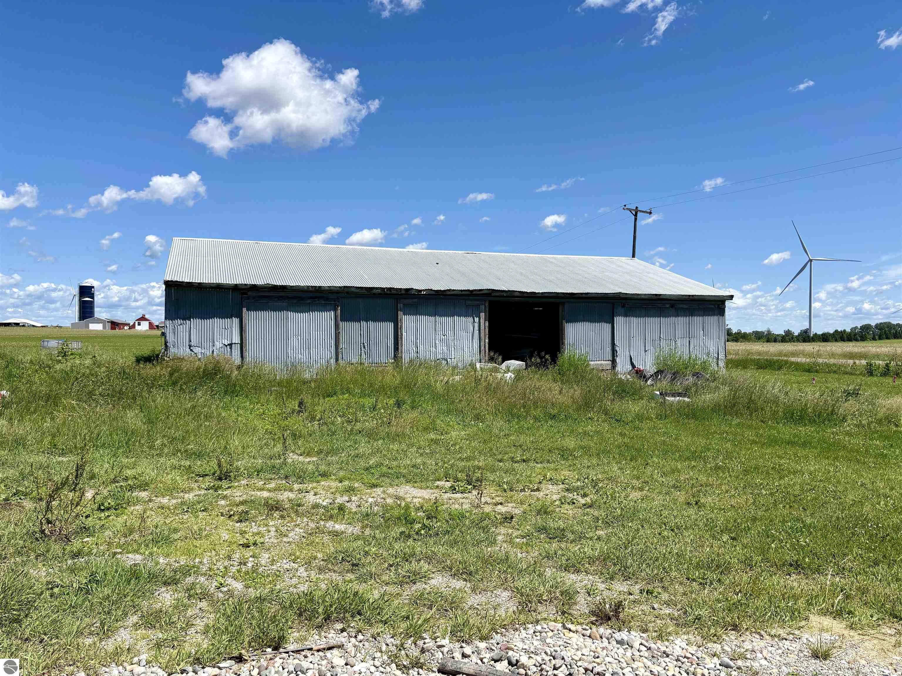 4275 N Vandecar Road, Weidman, MI 48893 — Photo 26