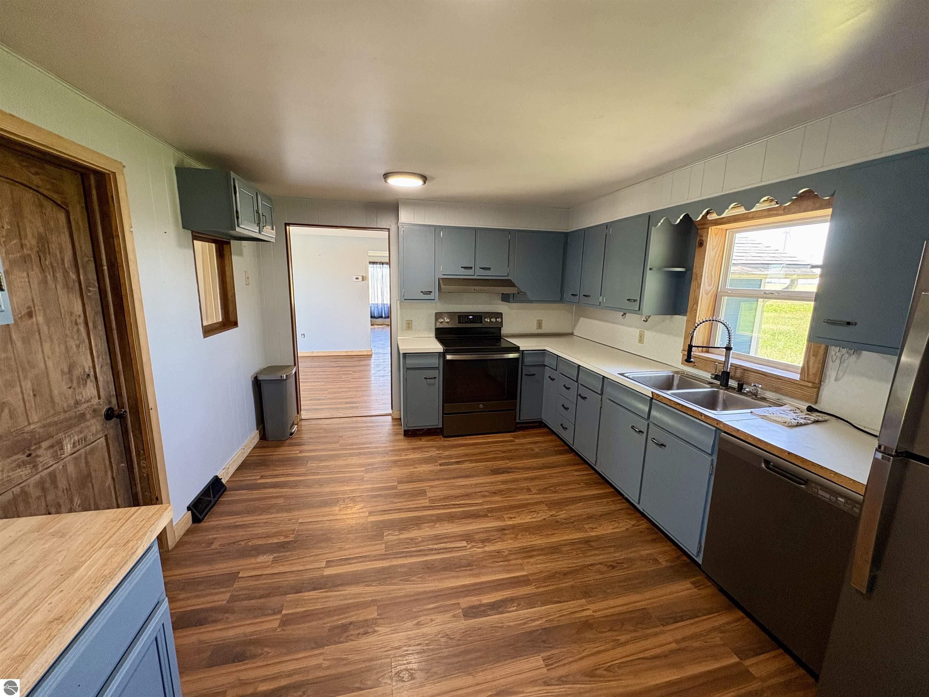 4275 N Vandecar Road, Weidman, MI 48893 — Photo 4