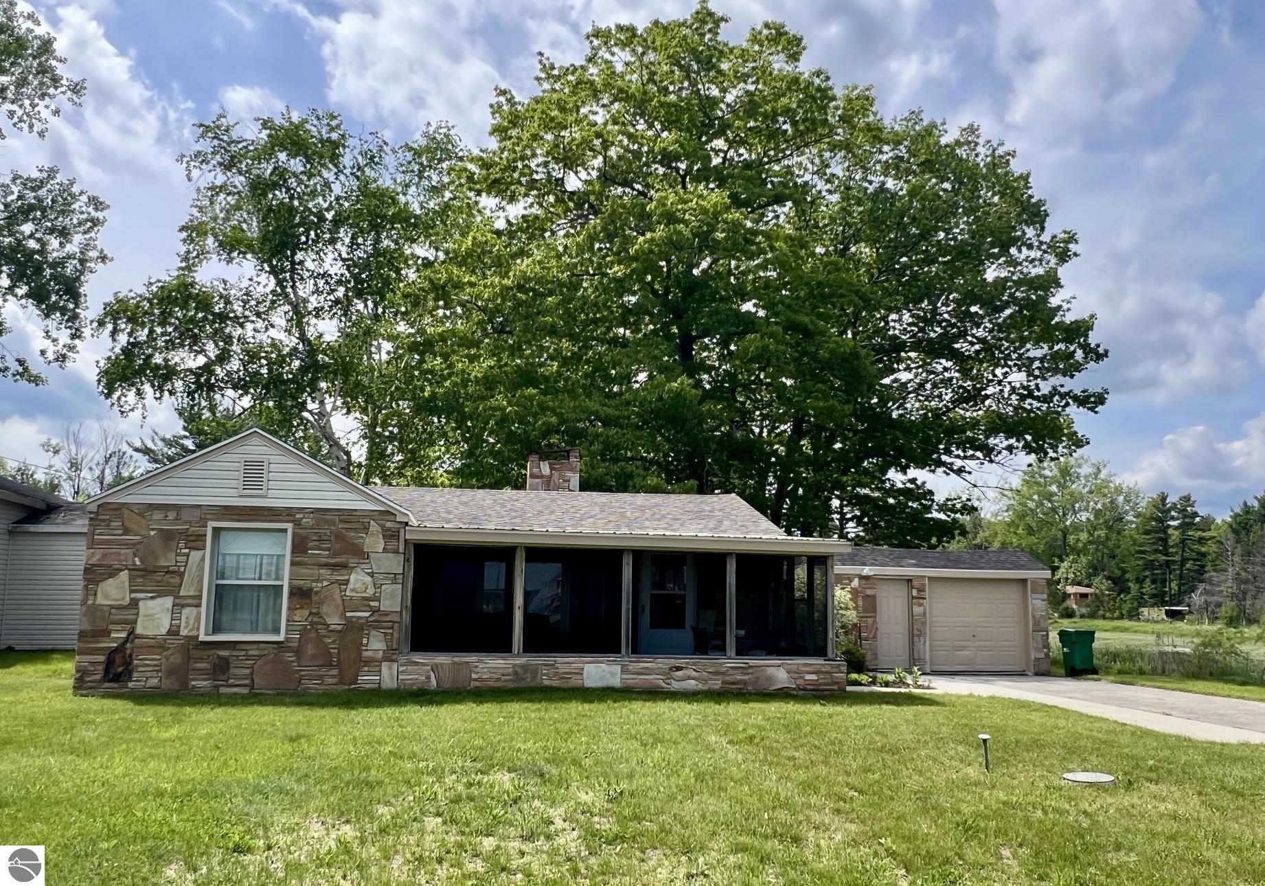 3325 N Us-23 N, Au Sable, MI 48750 — Photo 2