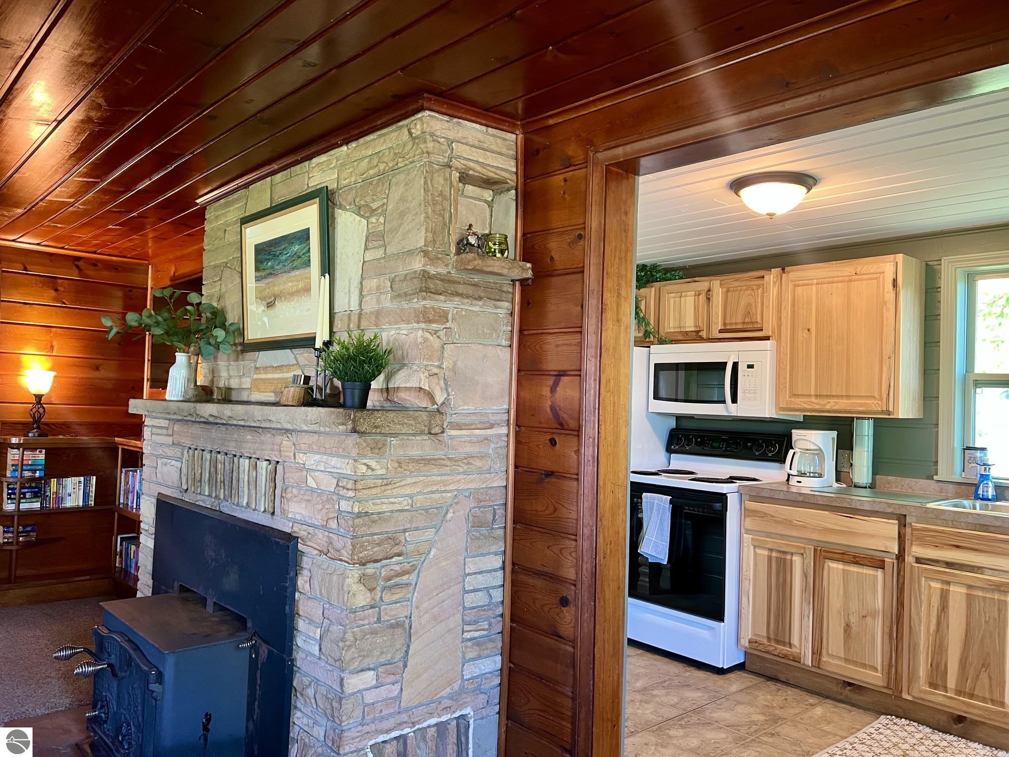 3325 N Us-23 N, Au Sable, MI 48750 — Photo 12