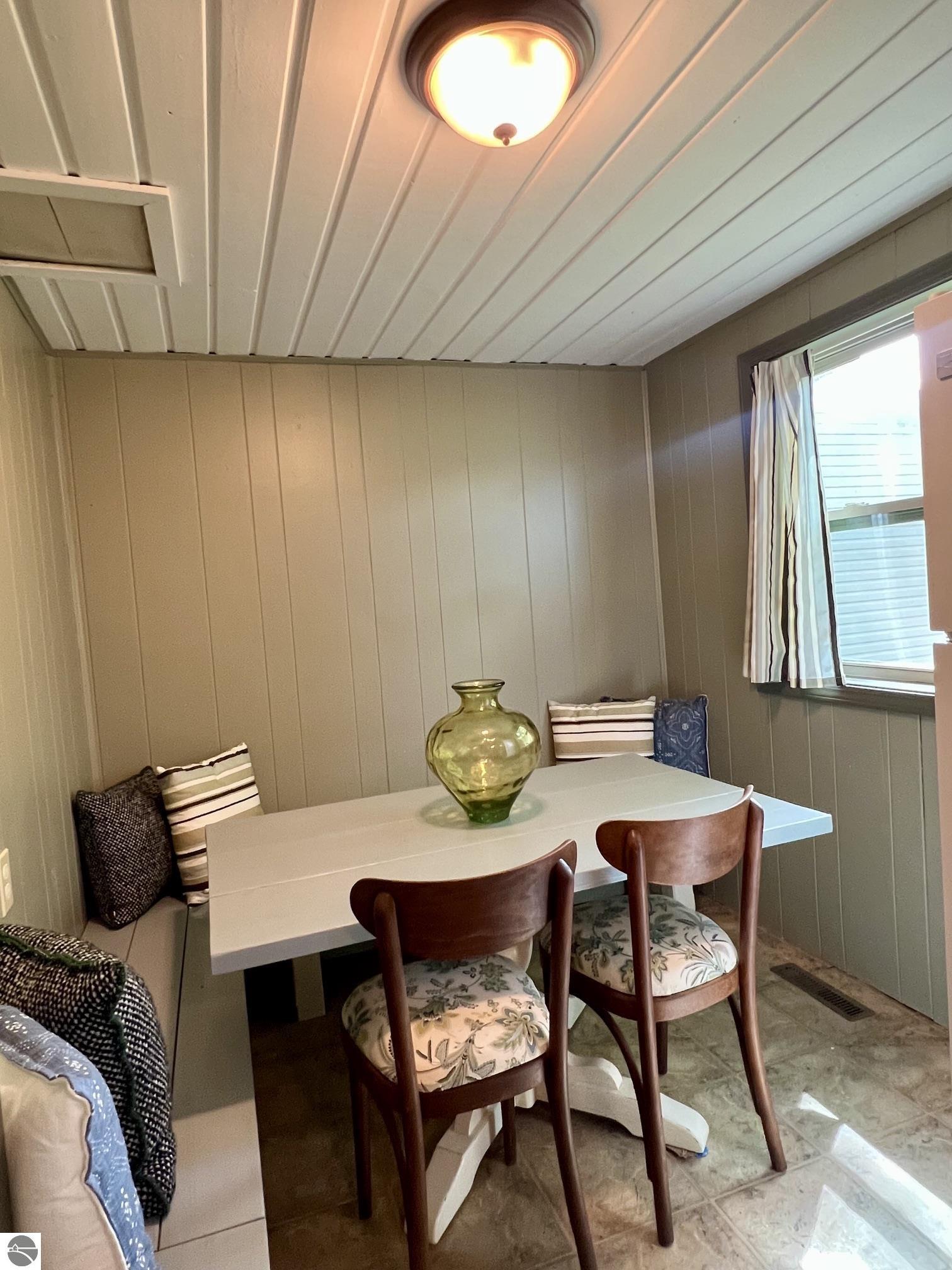 3325 N Us-23 N, Au Sable, MI 48750 — Photo 17