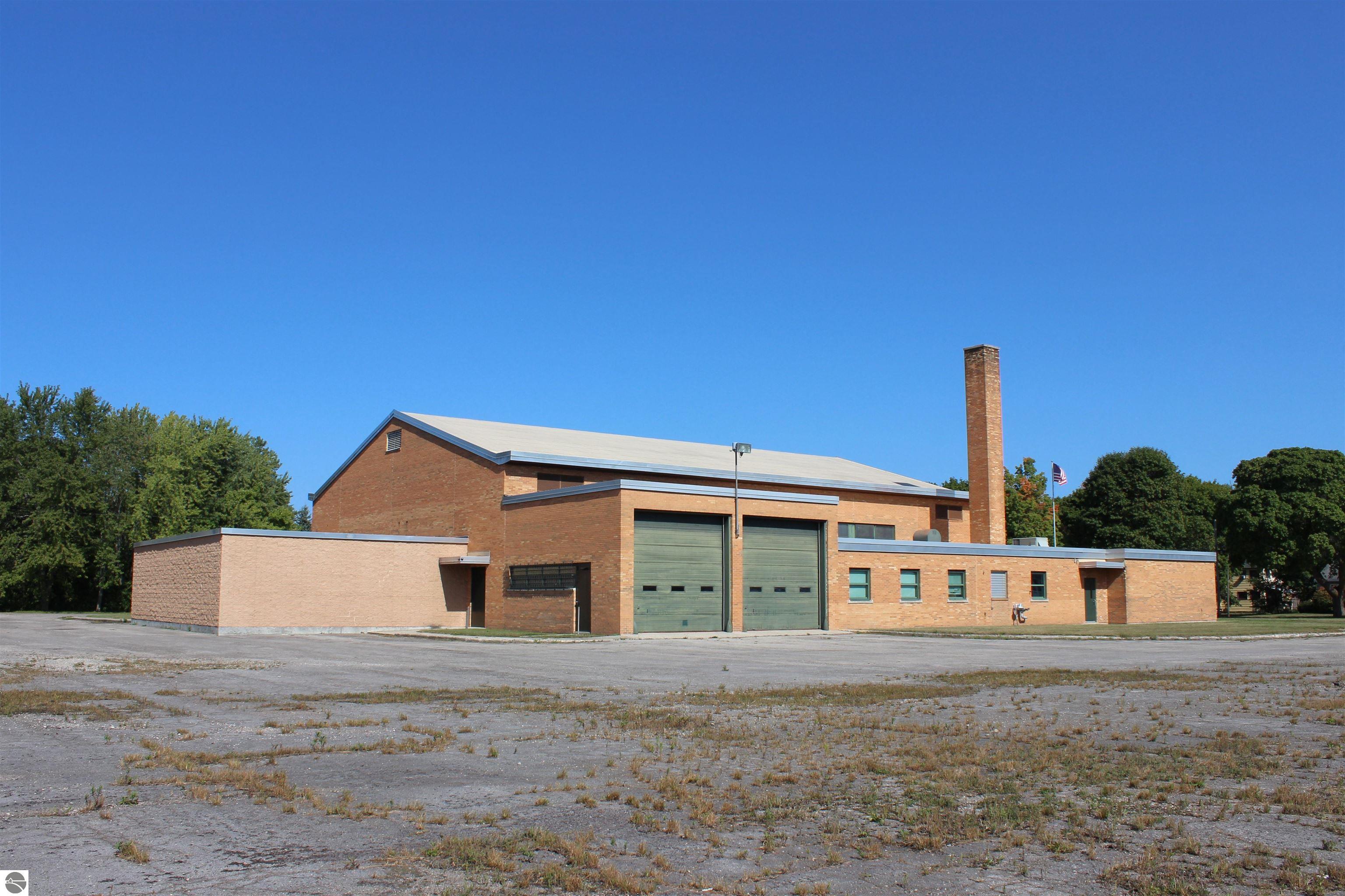 610 S Cuyler Street, Cheboygan, MI 49721