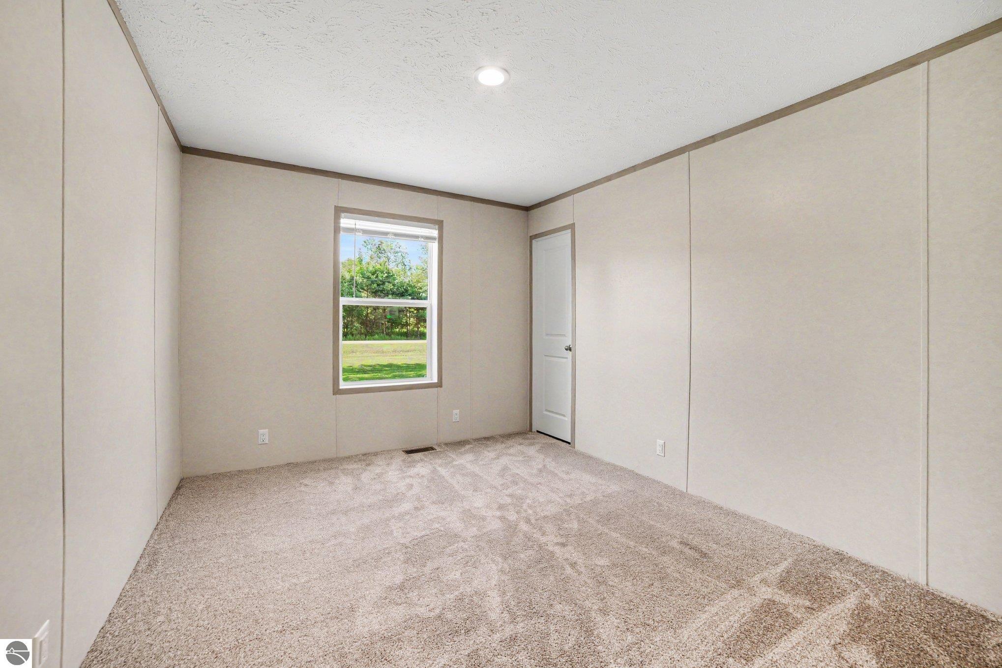 4390 W Seaman Road, Alma, MI 48801 — Photo 8