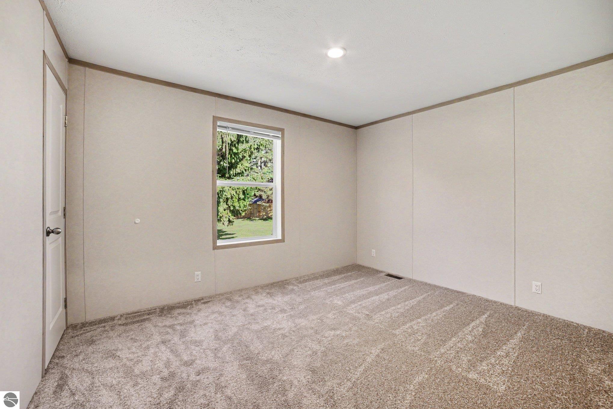 4390 W Seaman Road, Alma, MI 48801 — Photo 9