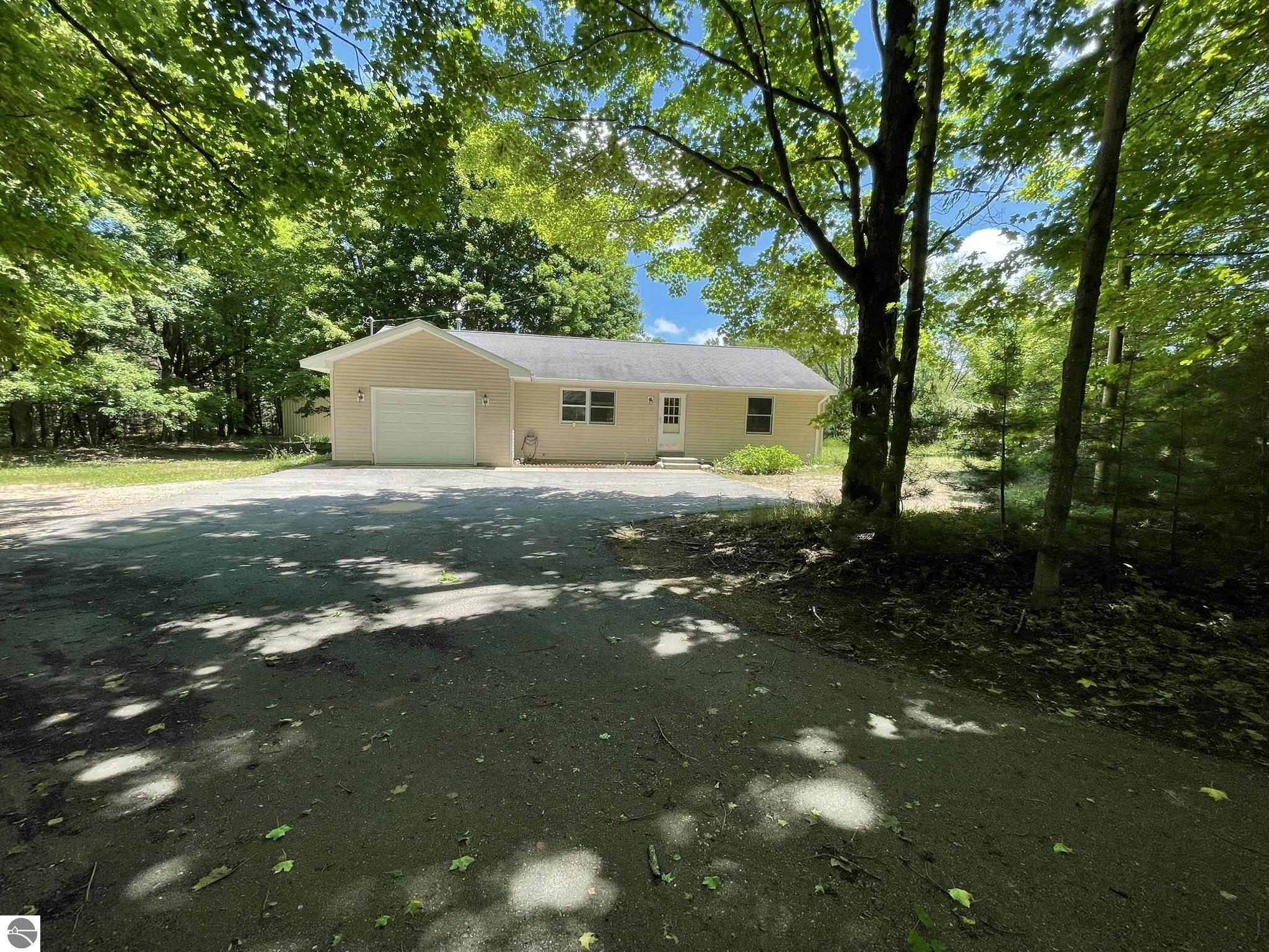 10511 Lake Of The Woods Road, Alden, MI 49612 — Photo 26