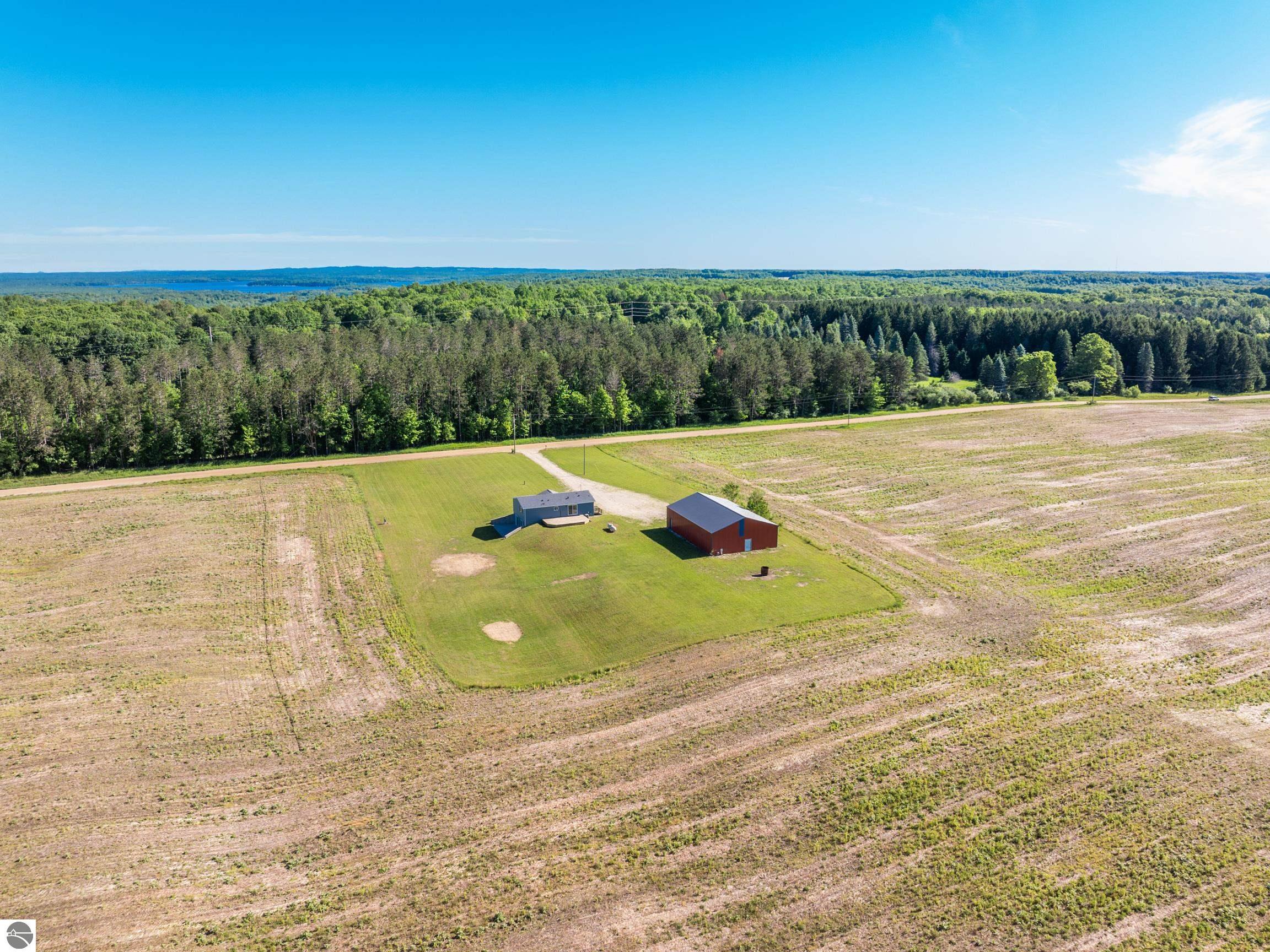 8325 Schell Road, Buckley, MI 49620 — Photo 30