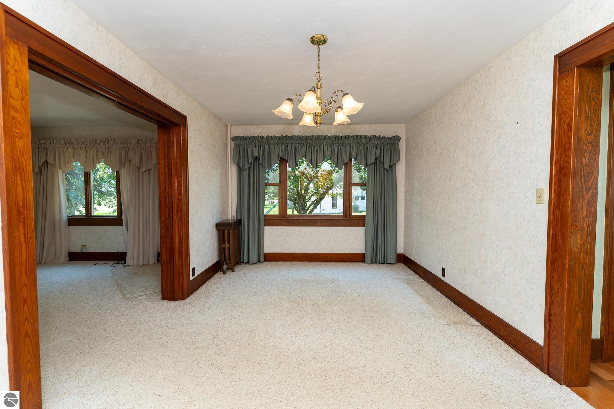 402 W Chapman Road, MI 48858 — Photo 19