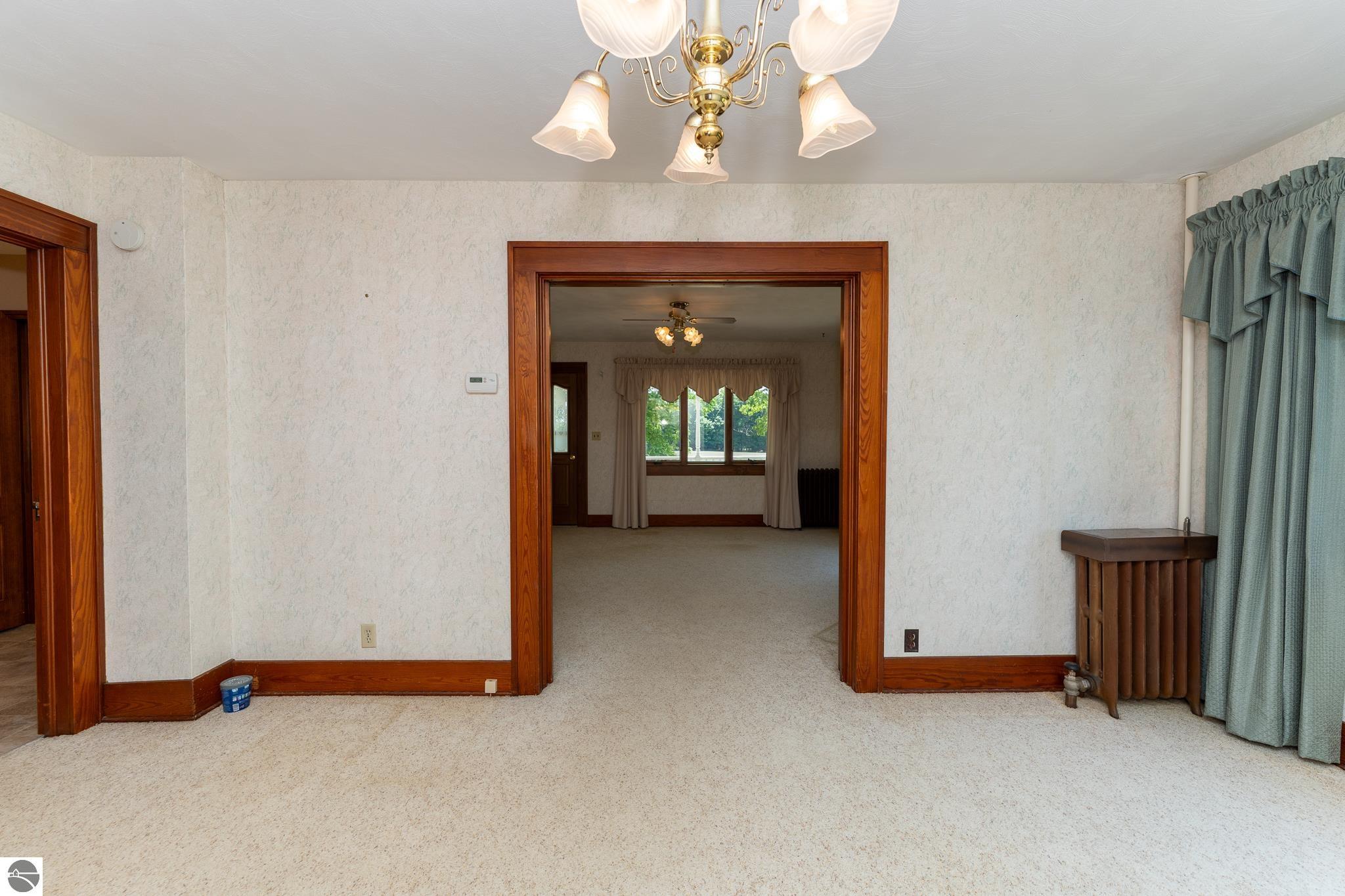 402 W Chapman Road, MI 48858 — Photo 20