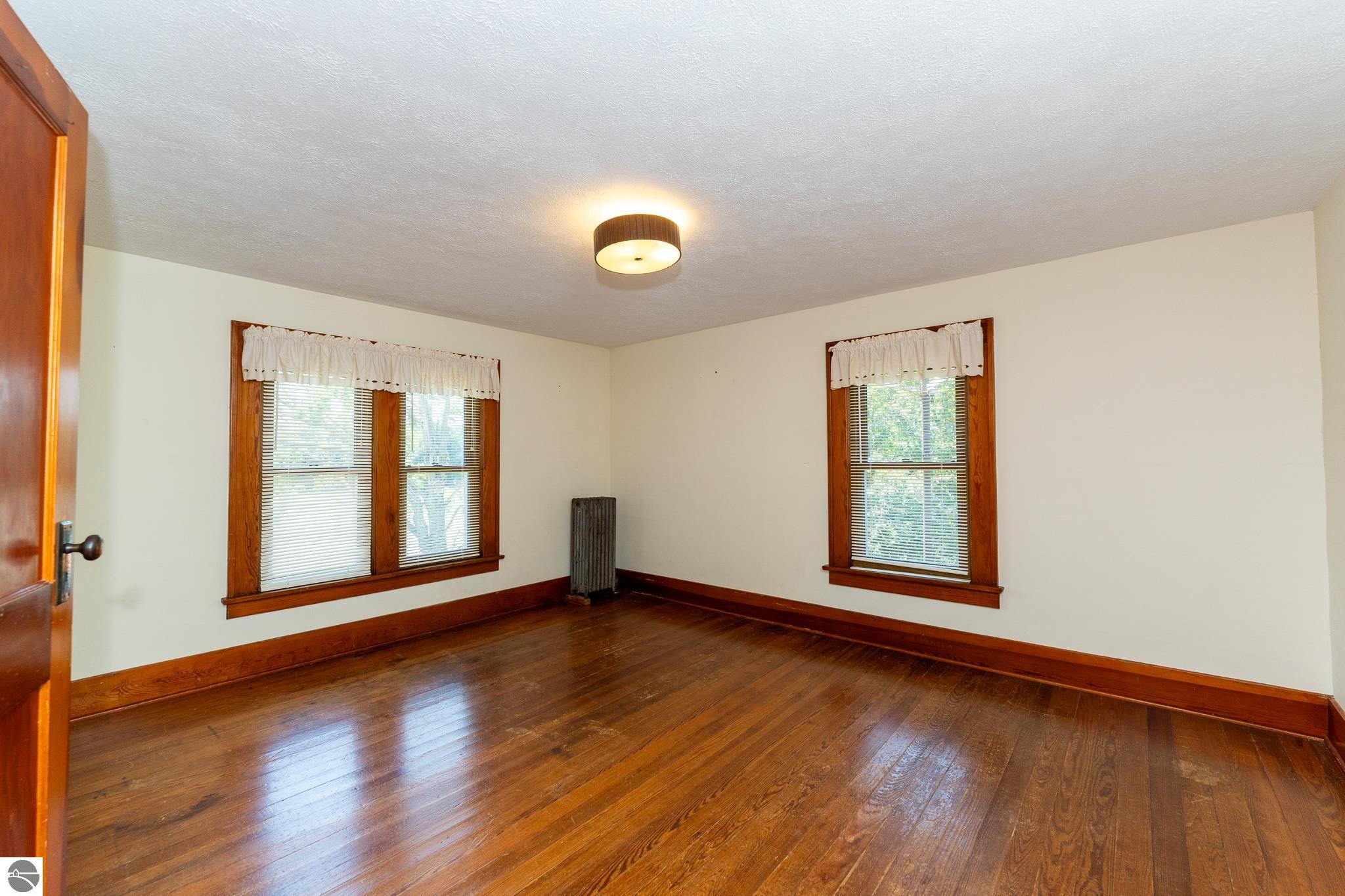 402 W Chapman Road, MI 48858 — Photo 30