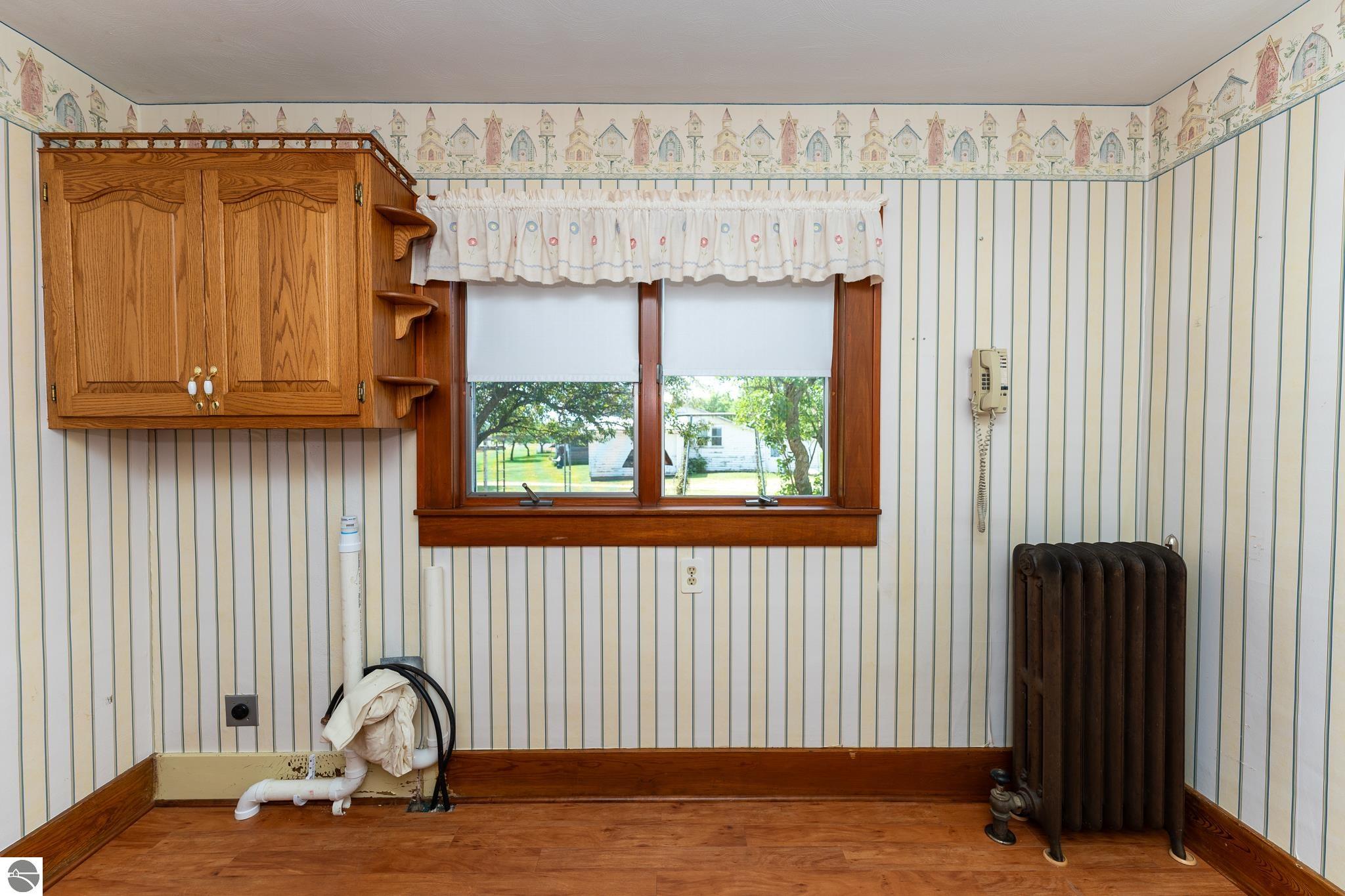 402 W Chapman Road, MI 48858 — Photo 51