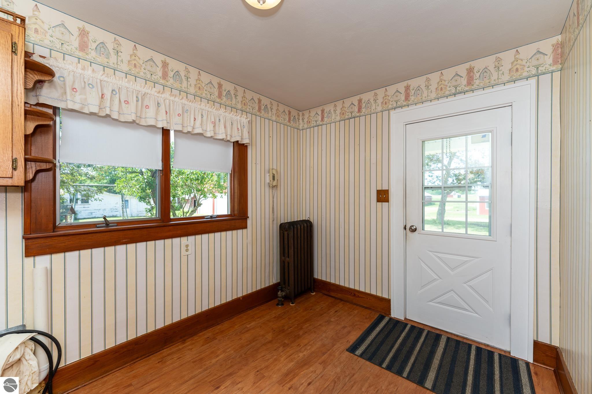 402 W Chapman Road, MI 48858 — Photo 52
