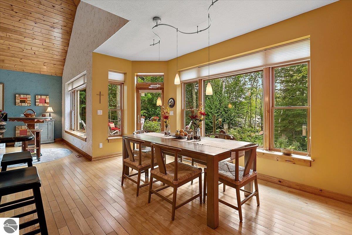 407 N Twin Pines Drive, Lake Leelanau, MI 49653 — Photo 16