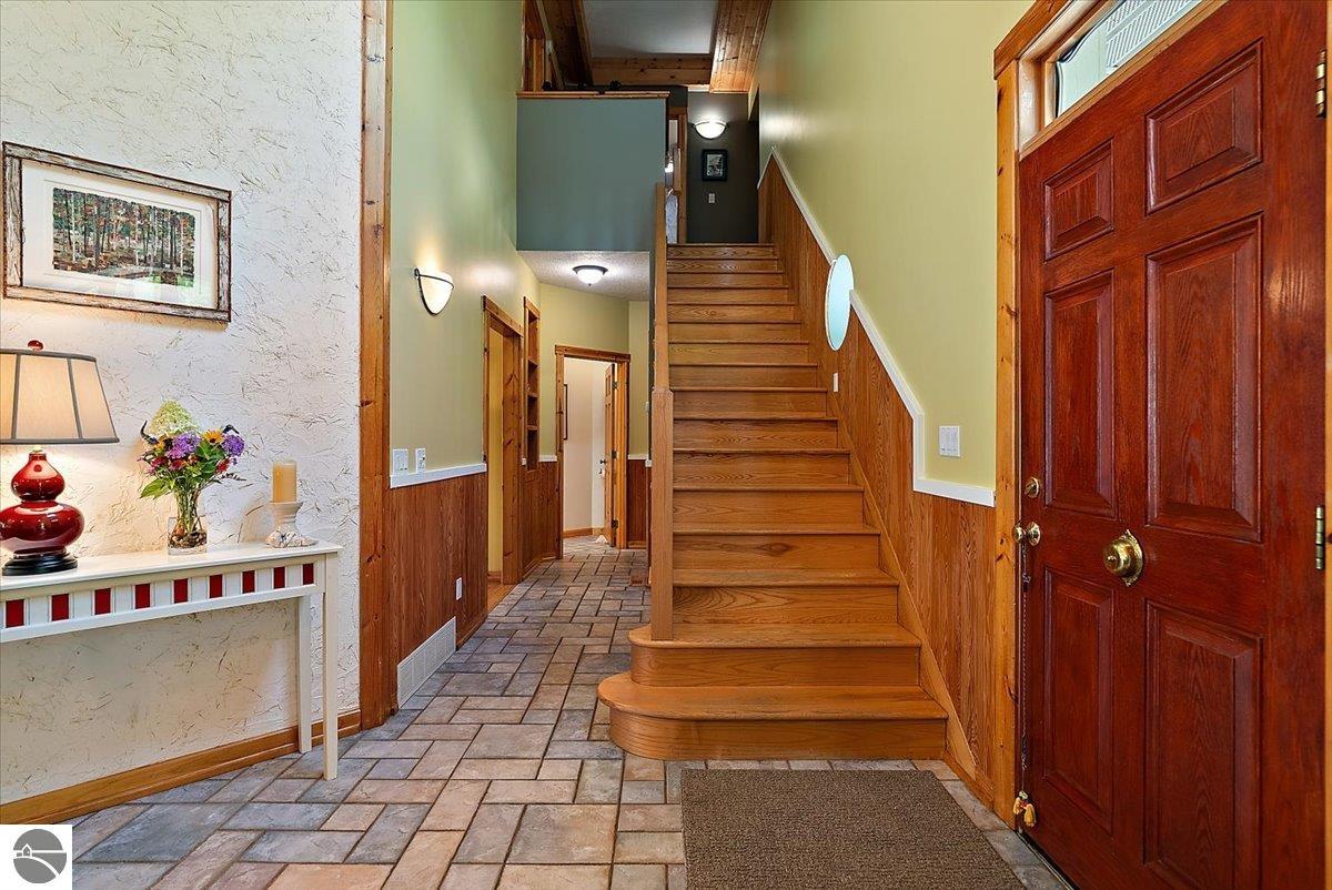 407 N Twin Pines Drive, Lake Leelanau, MI 49653 — Photo 27
