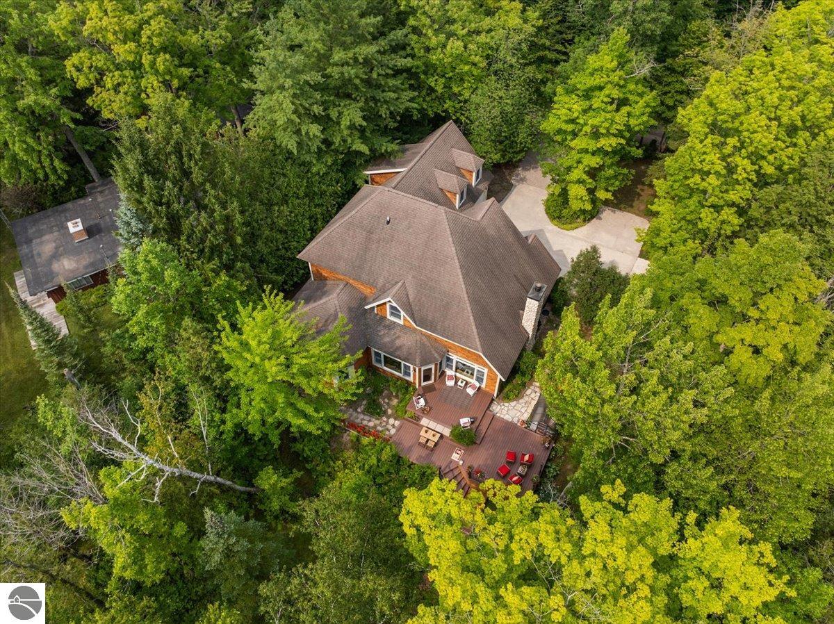 407 N Twin Pines Drive, Lake Leelanau, MI 49653 — Photo 65