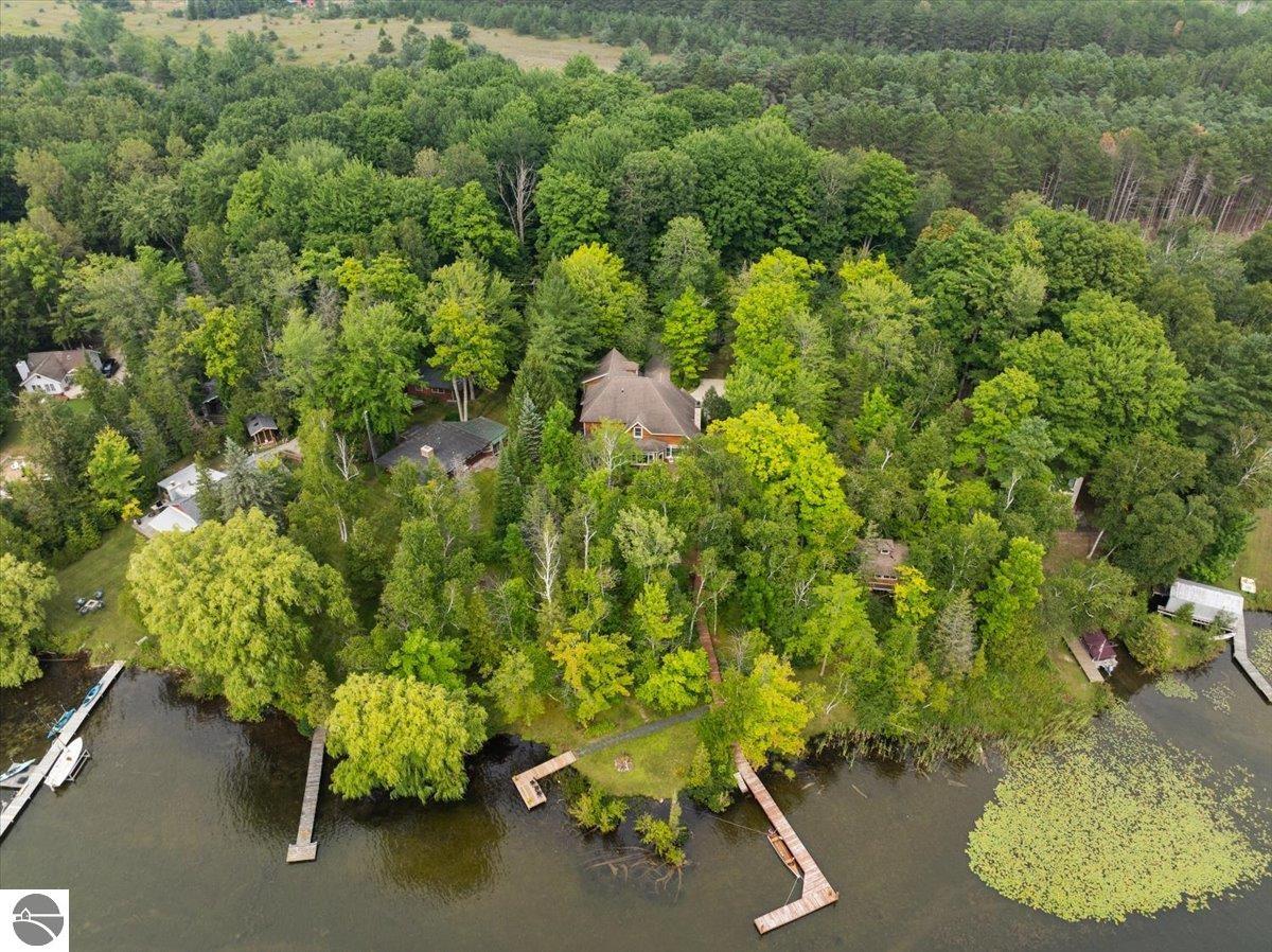 407 N Twin Pines Drive, Lake Leelanau, MI 49653 — Photo 68