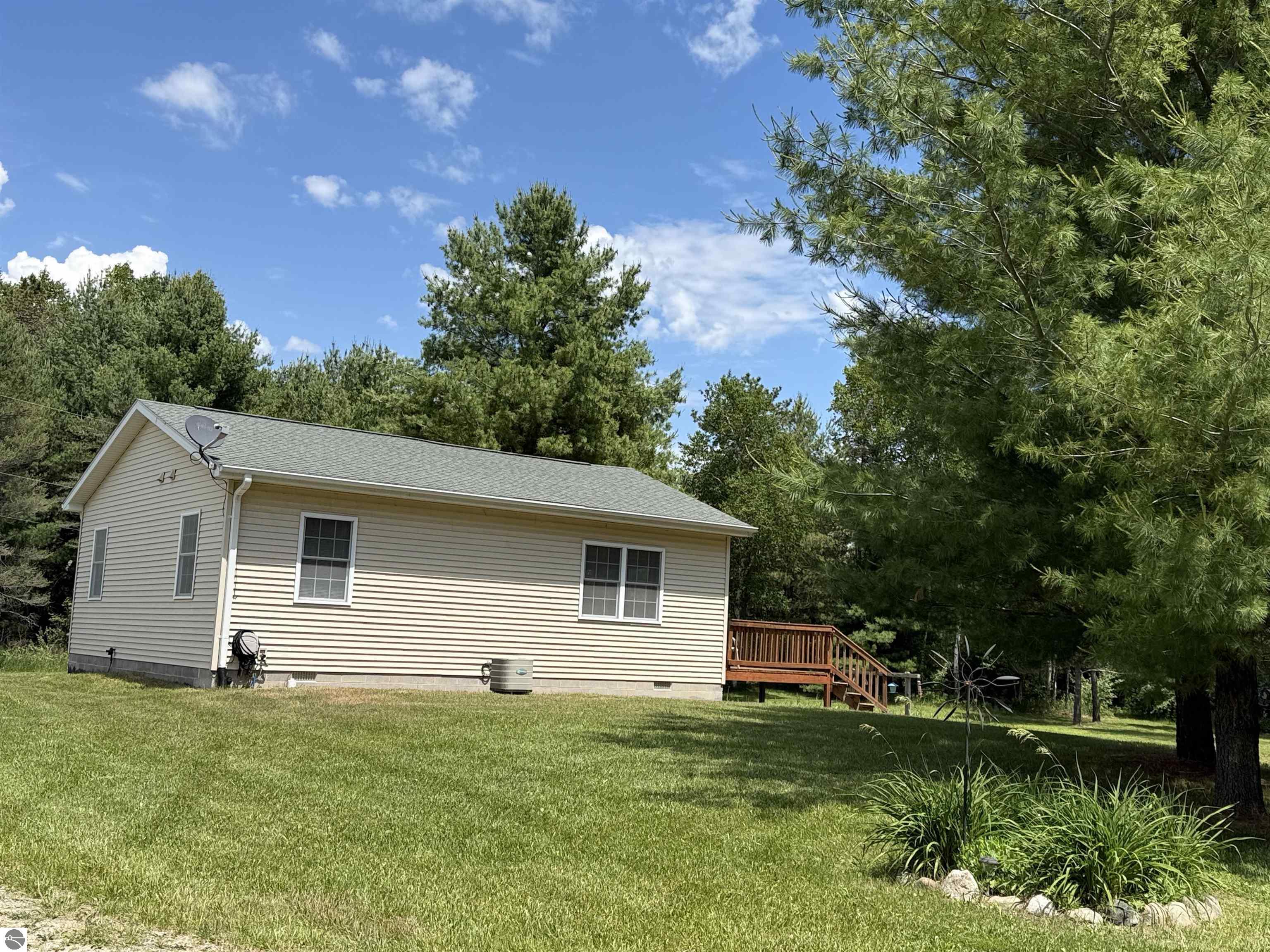 85 Busch Lane, Tawas City, MI 48763 — Photo 10