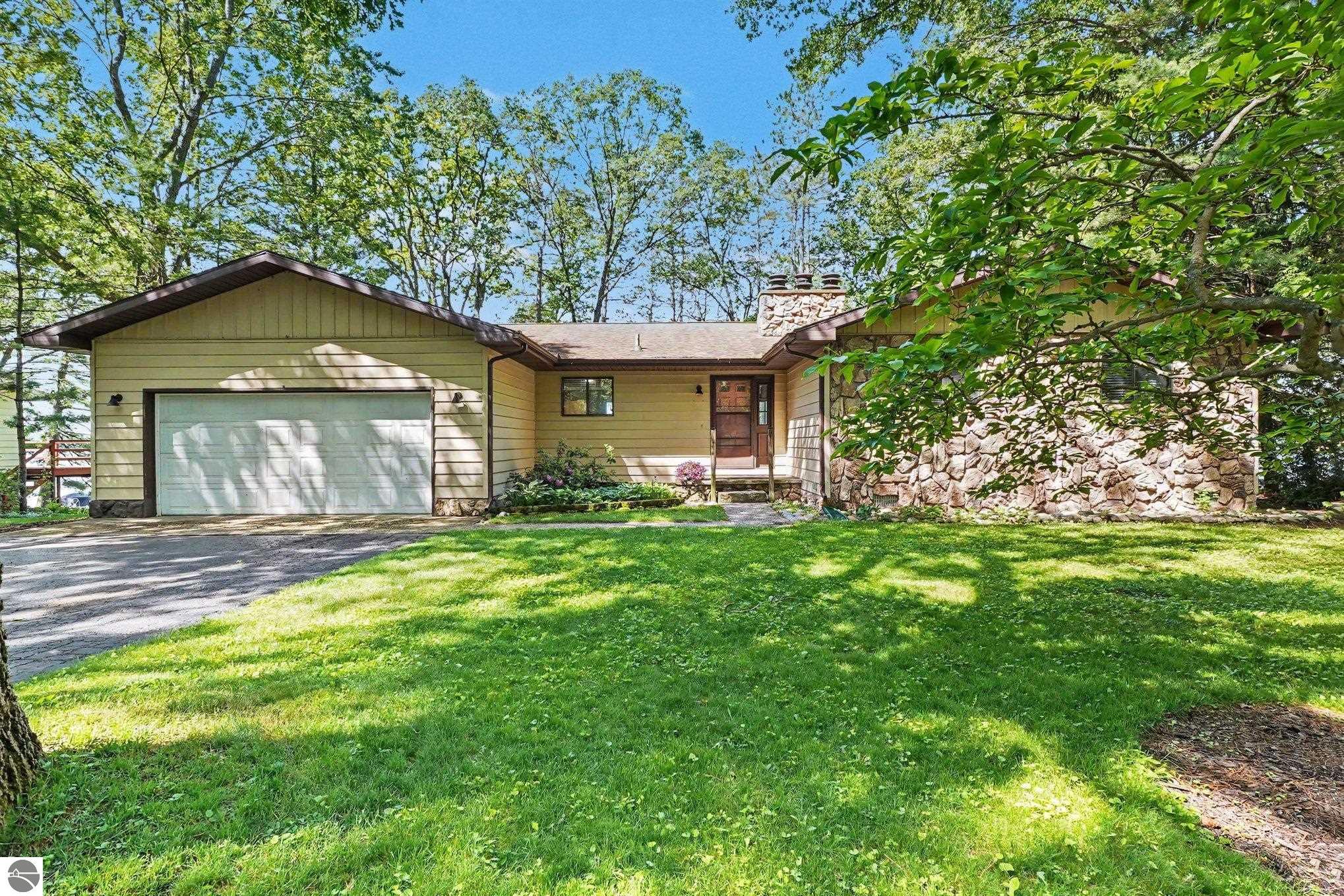 7007 Loud Drive, Oscoda, MI 48750 — Photo 2