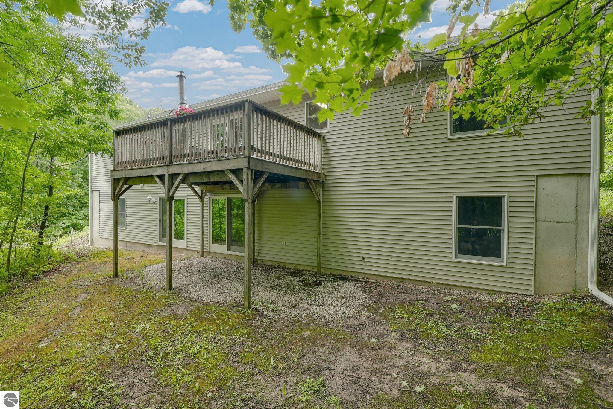 17924 River Bluffs Drive, Hersey, MI 49639 — Photo 43