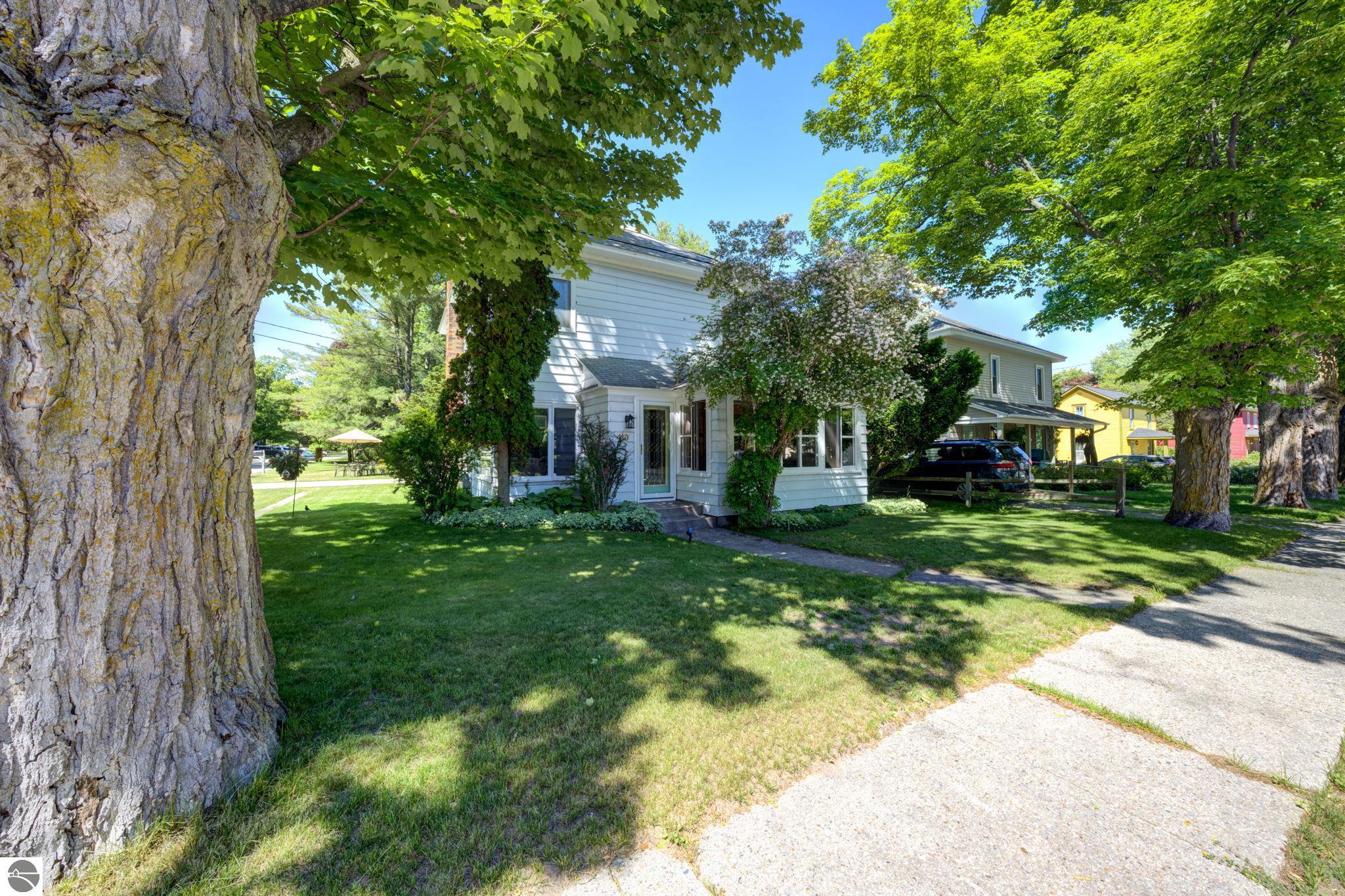 110 W Sixth Street, Northport, MI 49670 — Photo 2
