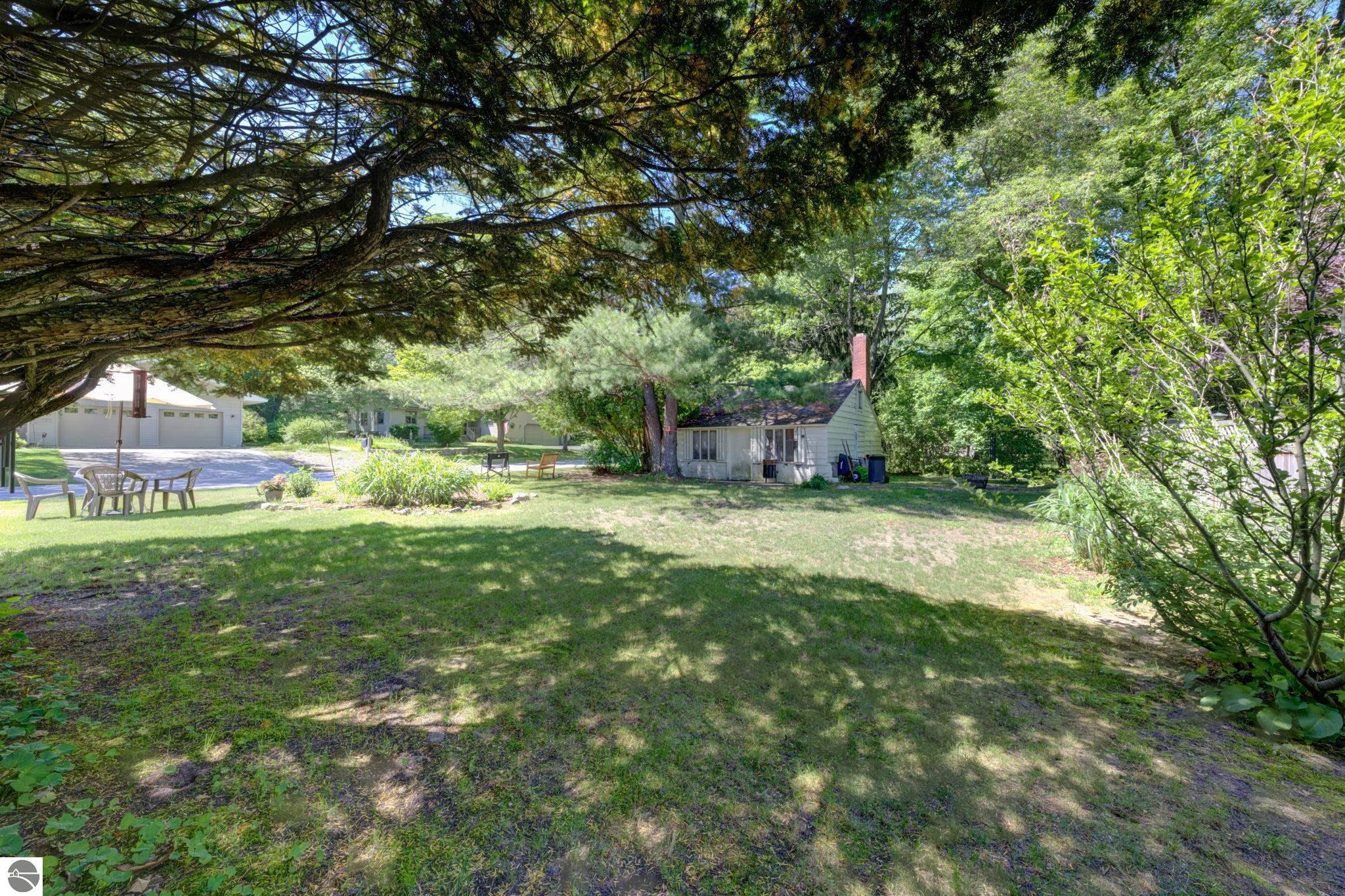 110 W Sixth Street, Northport, MI 49670 — Photo 33