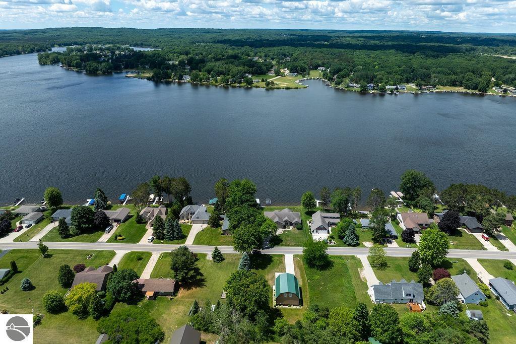 1056 Clubhouse Drive, Lake Isabella, MI 48893 — Photo 21