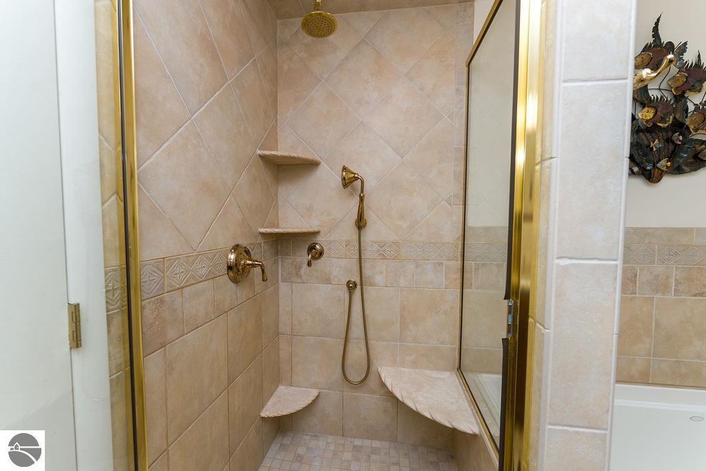 1056 Clubhouse Drive, Lake Isabella, MI 48893 — Photo 46