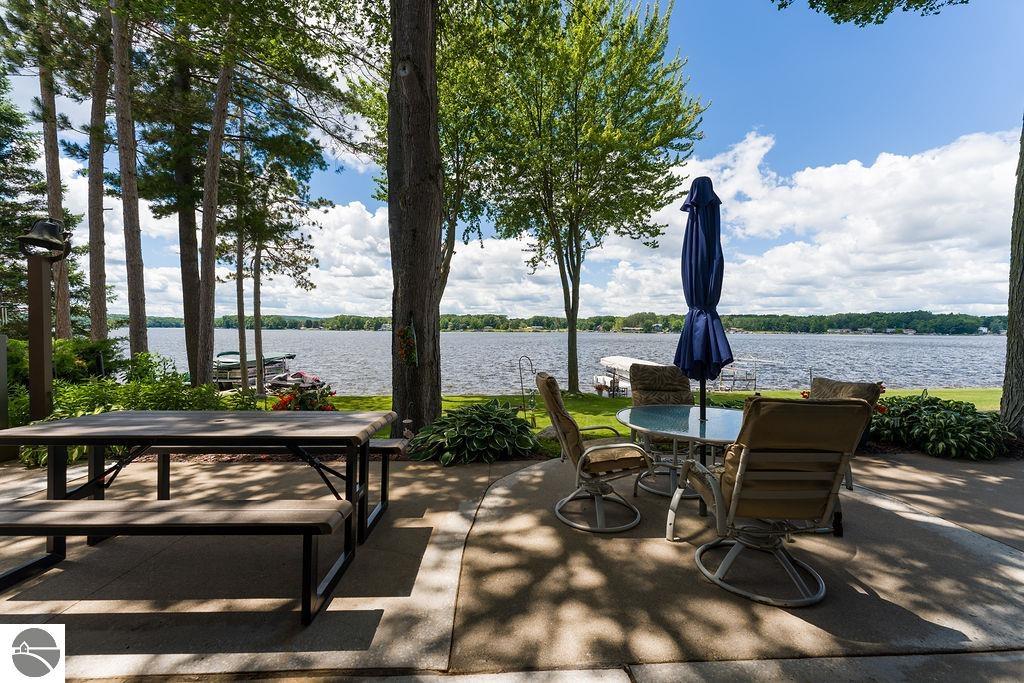 1056 Clubhouse Drive, Lake Isabella, MI 48893 — Photo 71