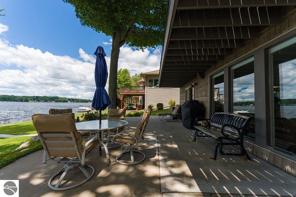 1056 Clubhouse Drive, Lake Isabella, MI 48893 — Photo 73