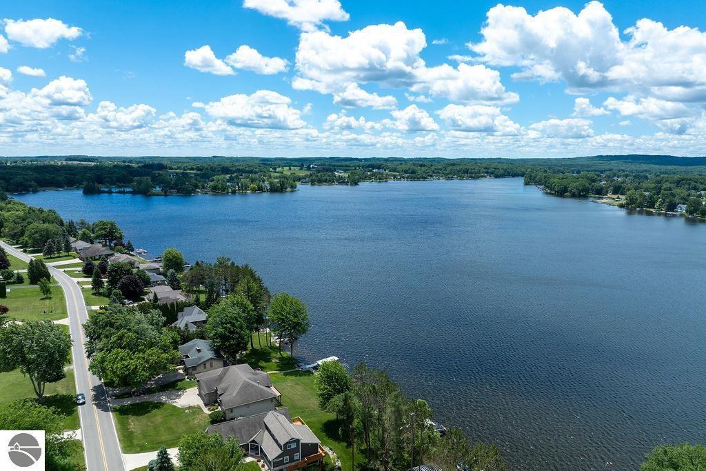 1056 Clubhouse Drive, Lake Isabella, MI 48893 — Photo 81