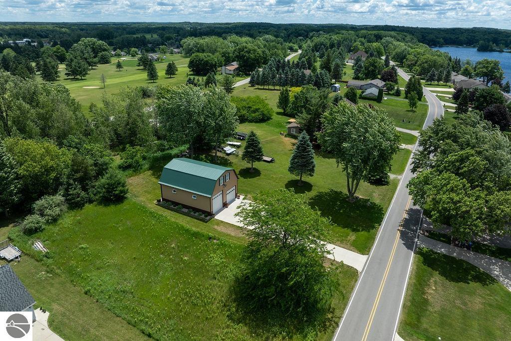 1056 Clubhouse Drive, Lake Isabella, MI 48893 — Photo 83