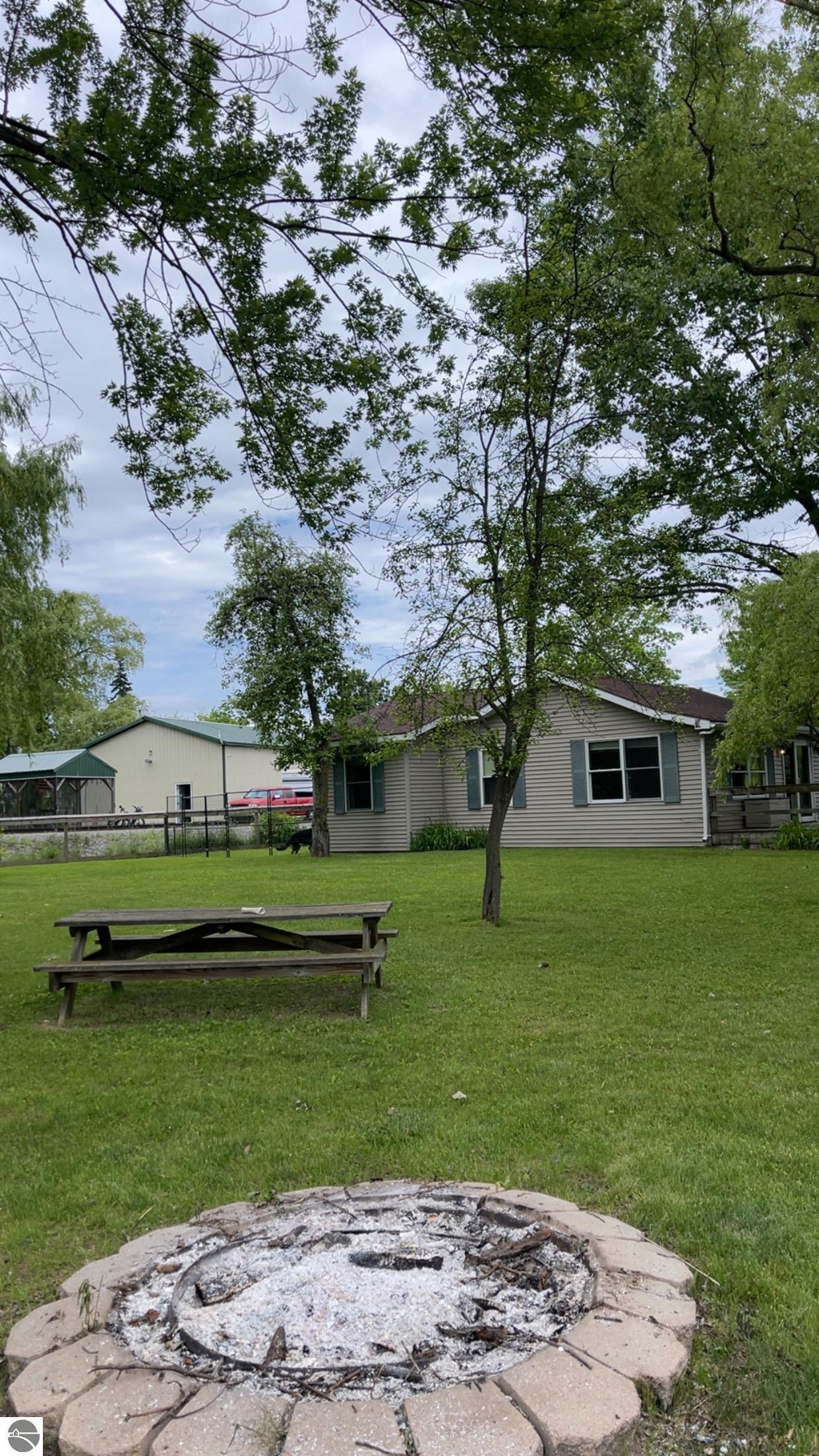 429 Hamilton Road, Tawas City, MI 48763 — Photo 3