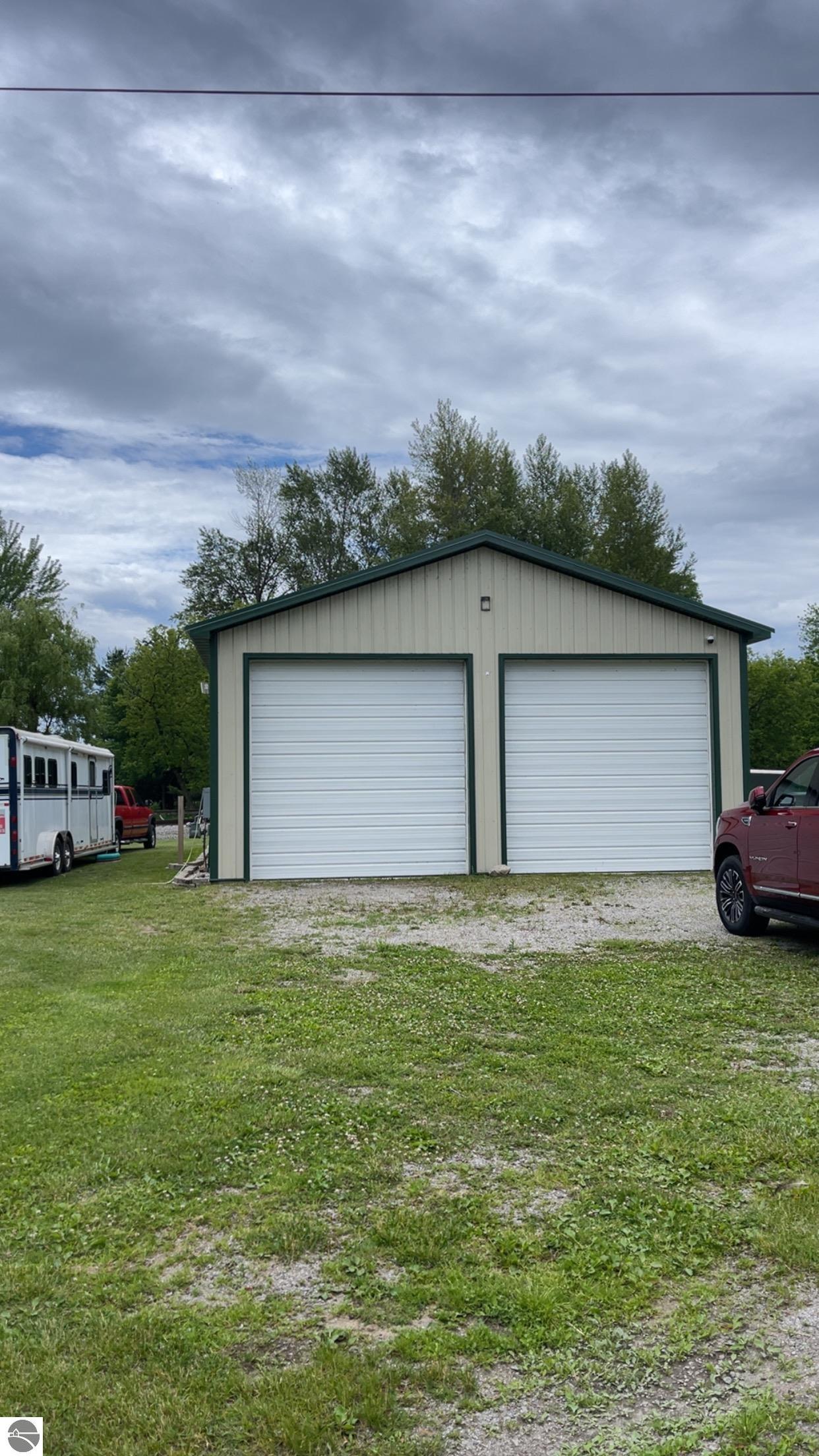 429 Hamilton Road, Tawas City, MI 48763 — Photo 22