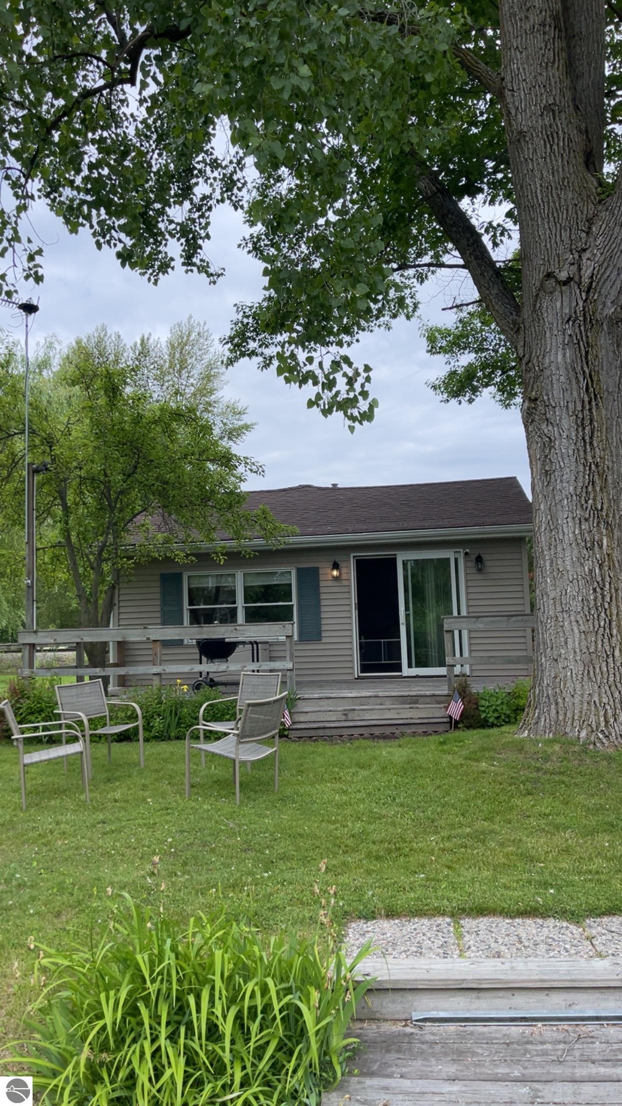 429 Hamilton Road, Tawas City, MI 48763 — Photo 6
