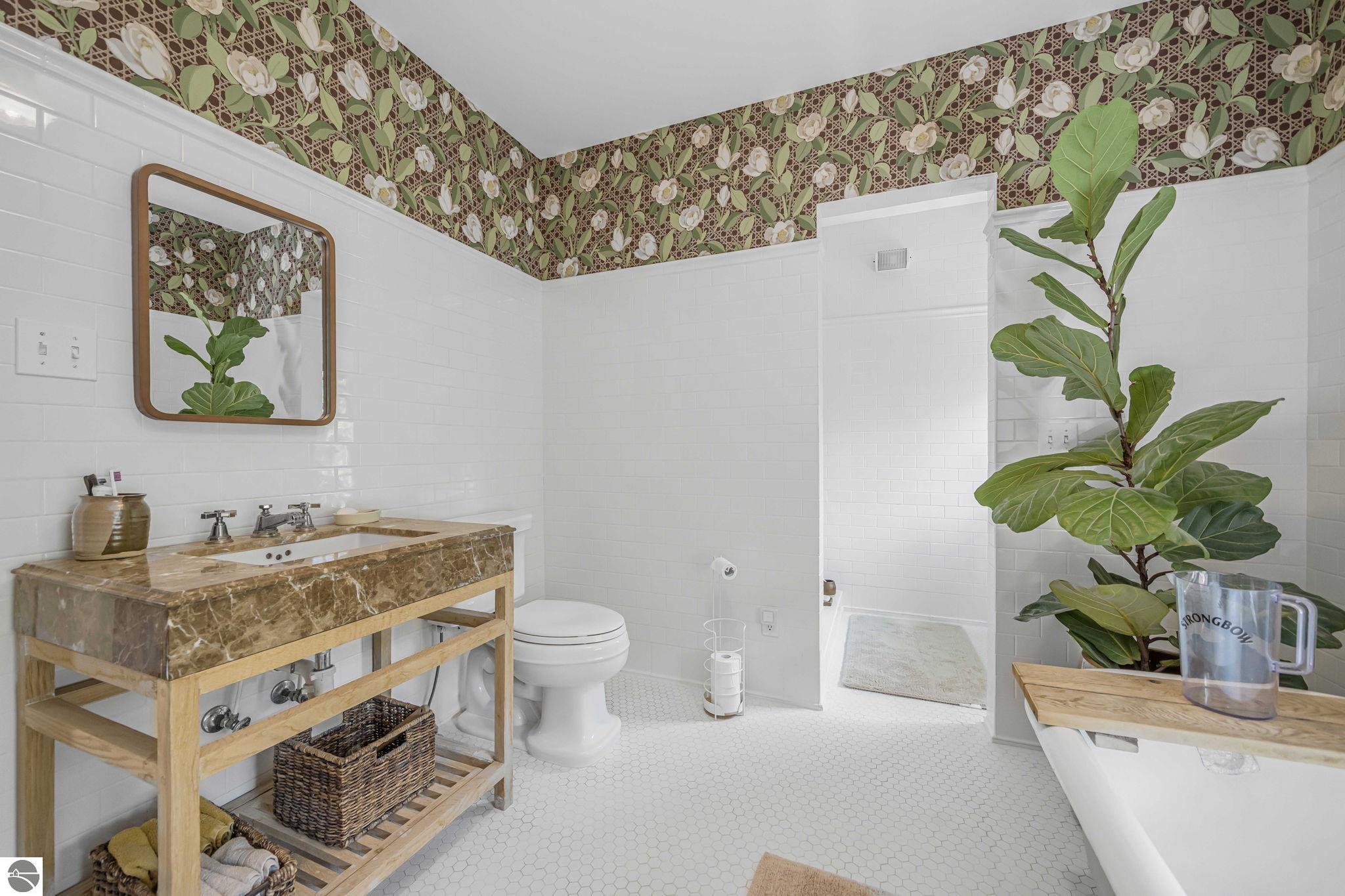 202 S Saint Joseph, Lake Leelanau, MI 49653 — Photo 47