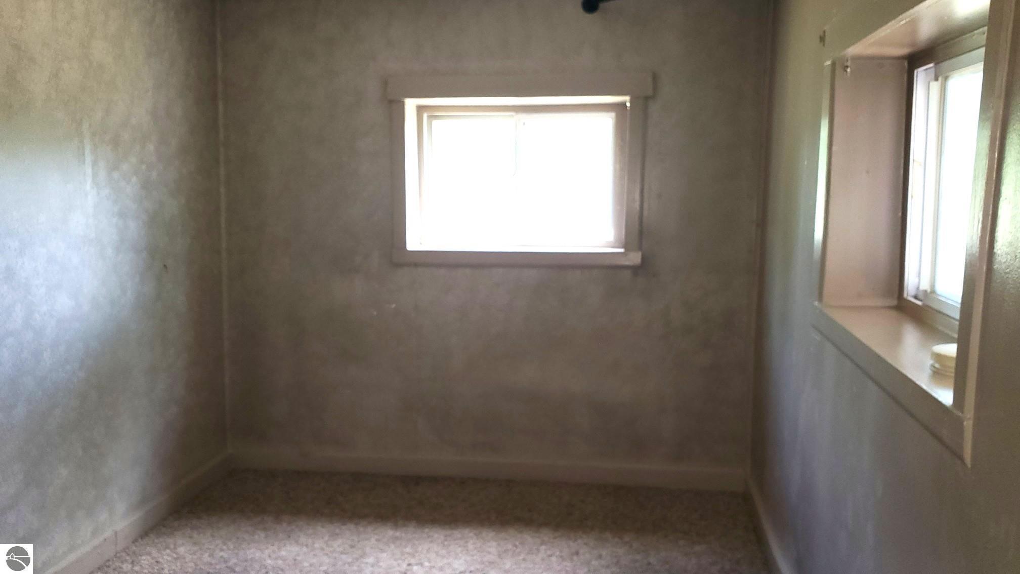 659 Prairie Street, Clare, MI 48617 — Photo 14