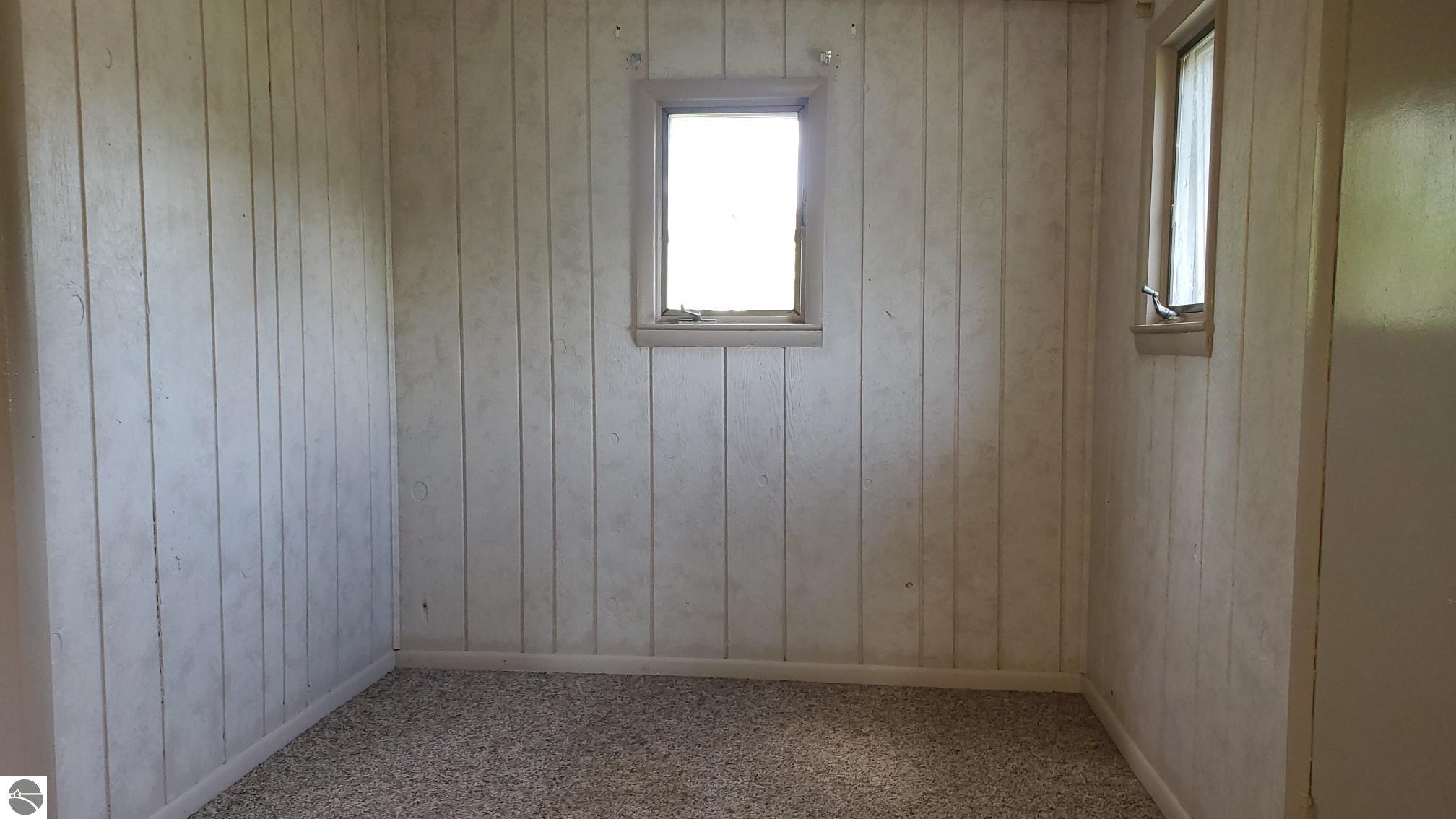 659 Prairie Street, Clare, MI 48617 — Photo 15