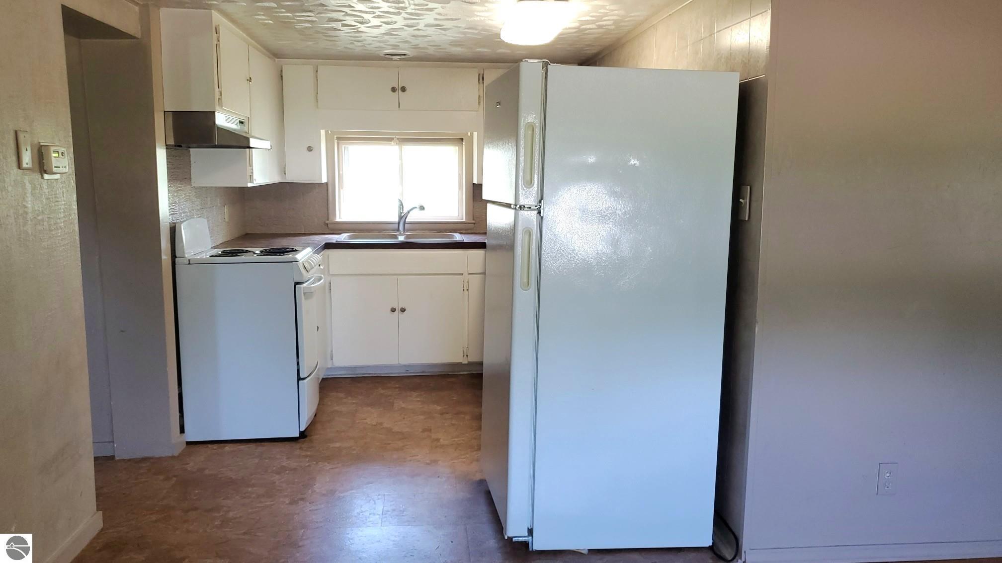 659 Prairie Street, Clare, MI 48617 — Photo 7