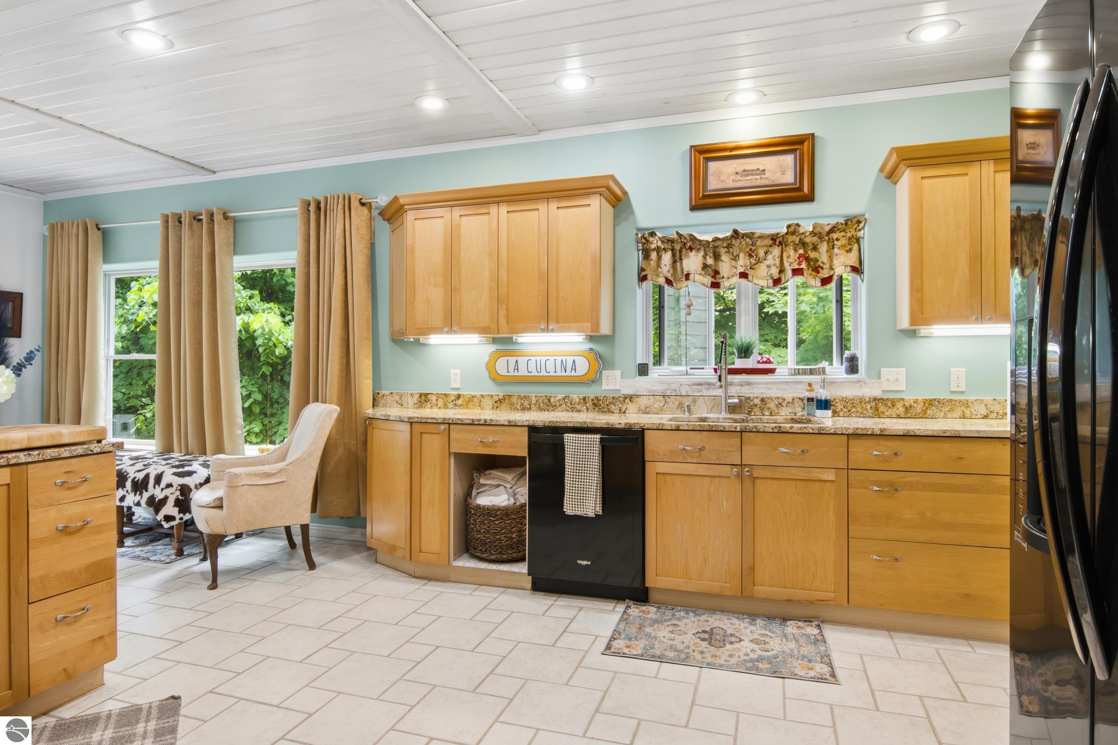11770 S Mistys Trail, Empire, MI 49630 — Photo 11