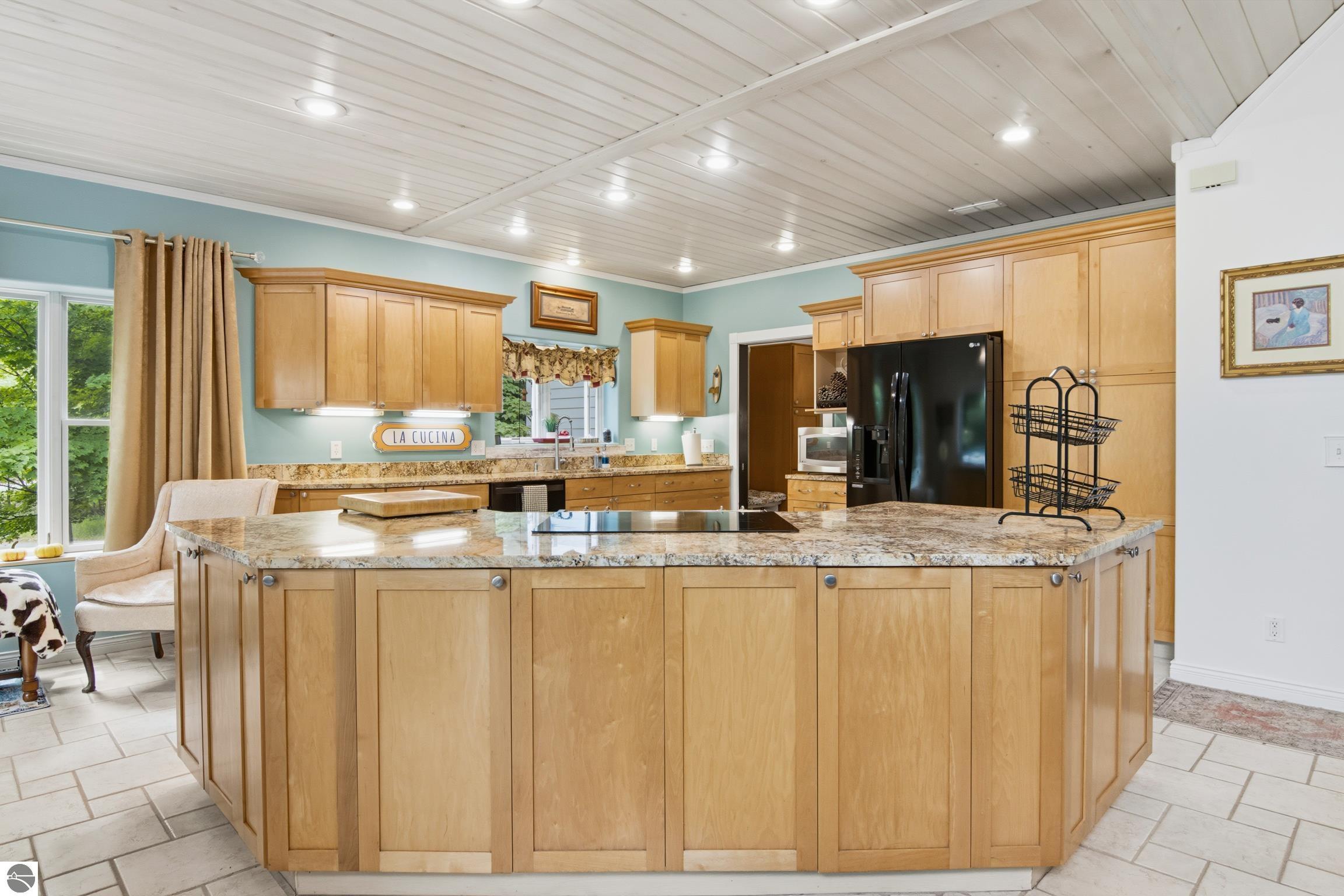 11770 S Mistys Trail, Empire, MI 49630 — Photo 10