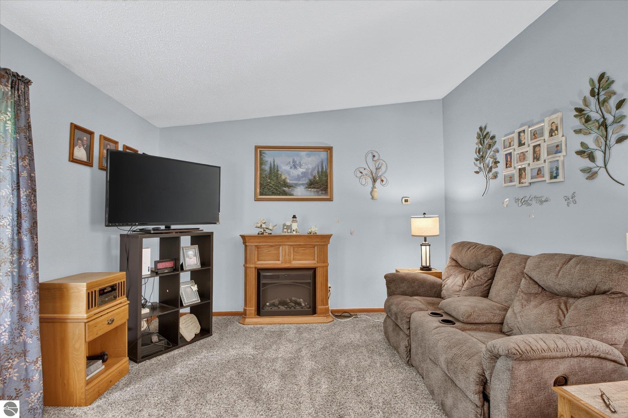 405 S State Street, Alma, MI 48801 — Photo 18