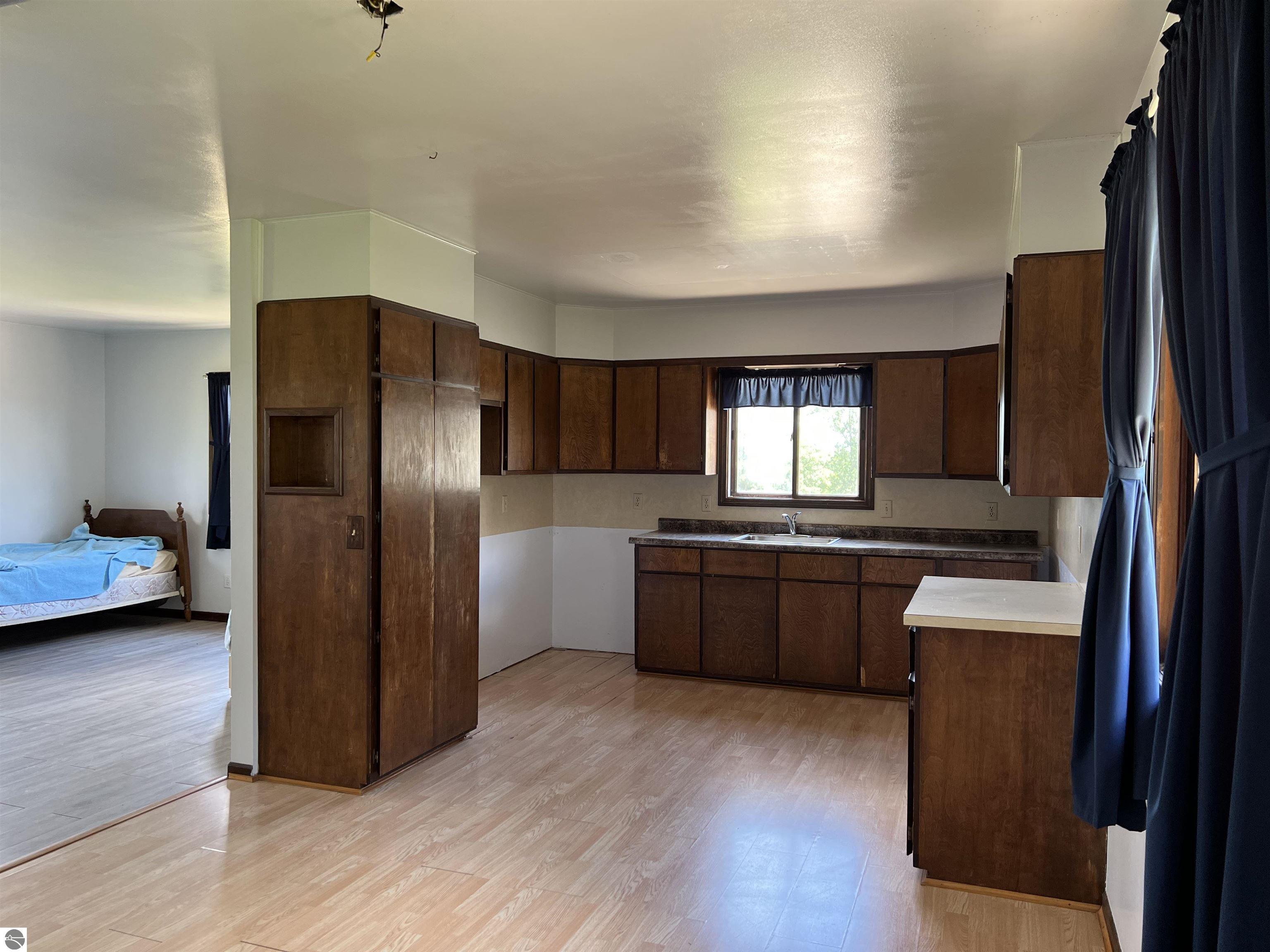 11499 W Fremont Road, Blanchard, MI 49310 — Photo 2