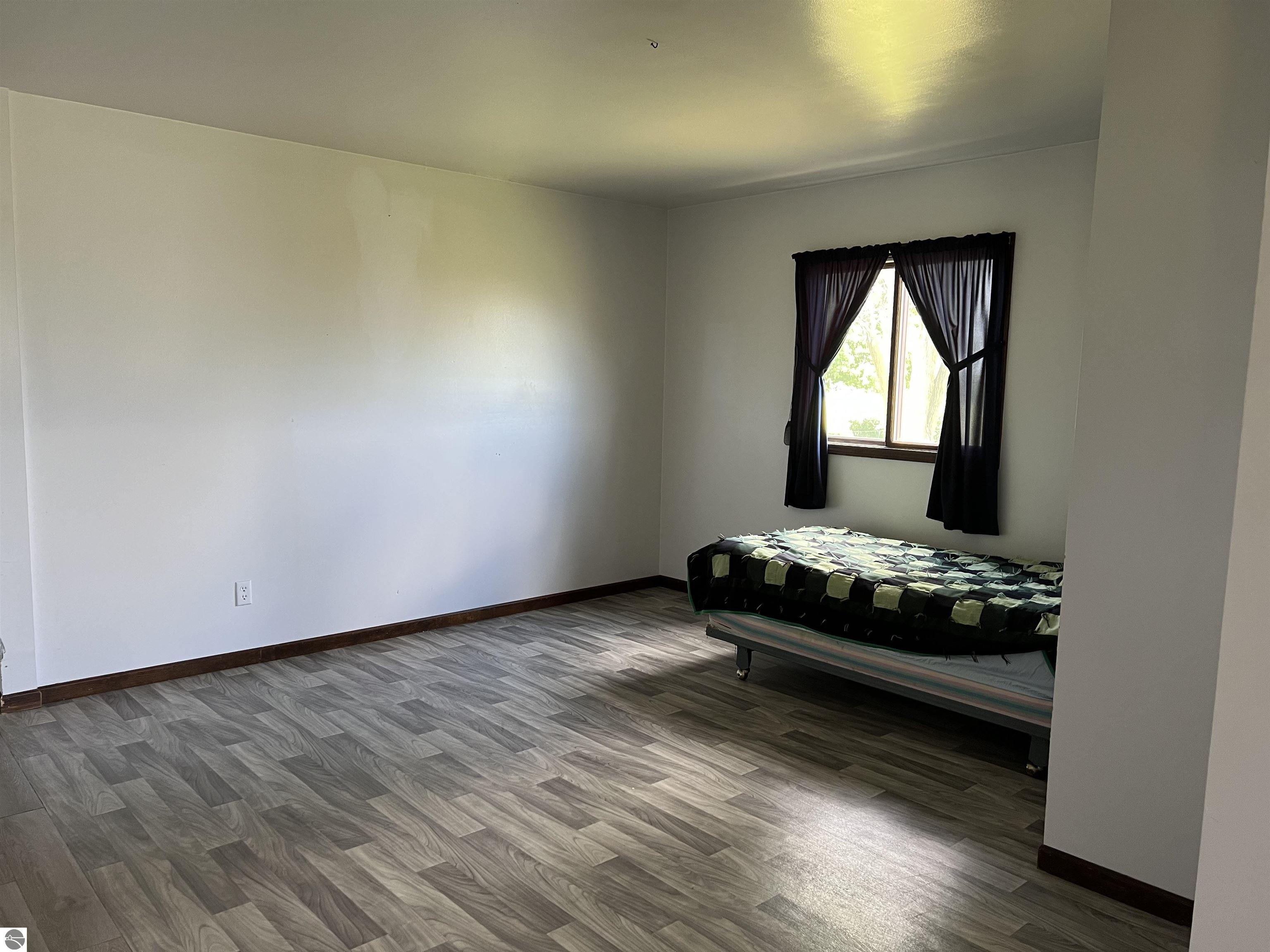 11499 W Fremont Road, Blanchard, MI 49310 — Photo 8