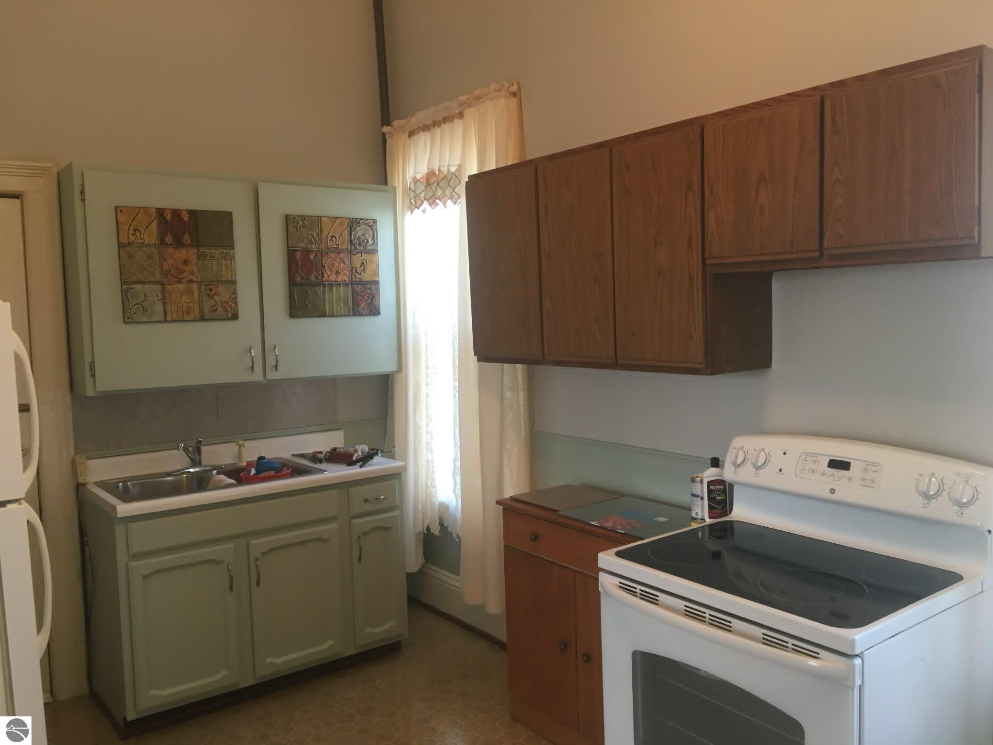 211 W State Street, East Tawas, MI 48730 — Photo 45